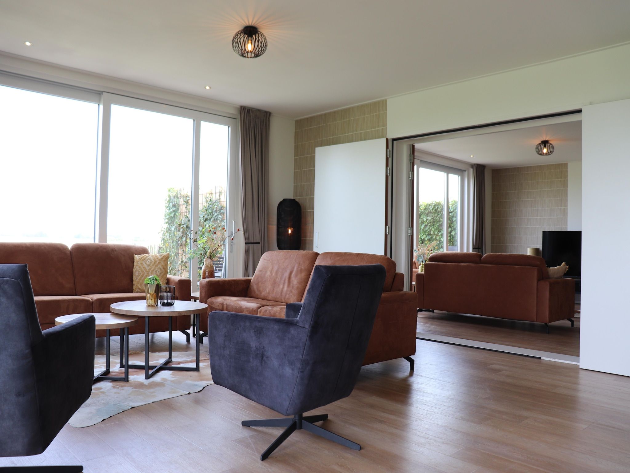 De woonkamer van 20 persoons villa in Leons