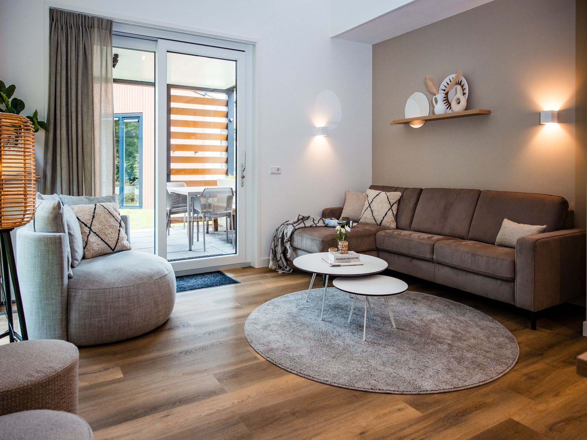 De woonkamer van Steenpatrijs 17-04 in Voorthuizen