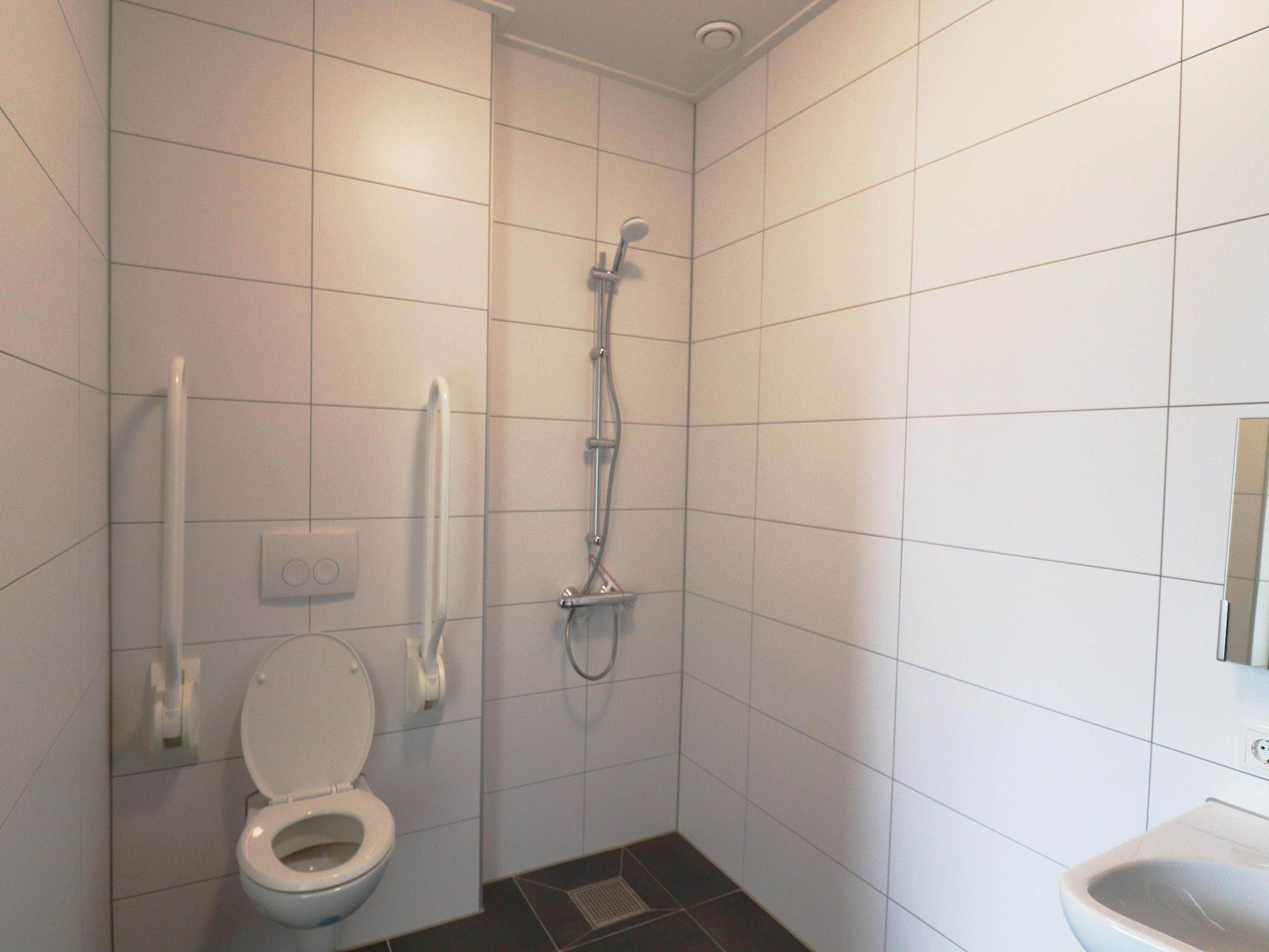 De badkamer van Friese villa in Leons in Leons