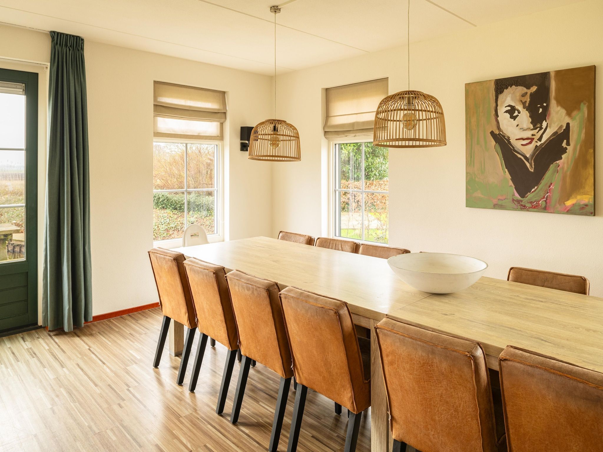 De eetkamer van Vakantiepark Emslandermeer 19 in Vlagtwedde