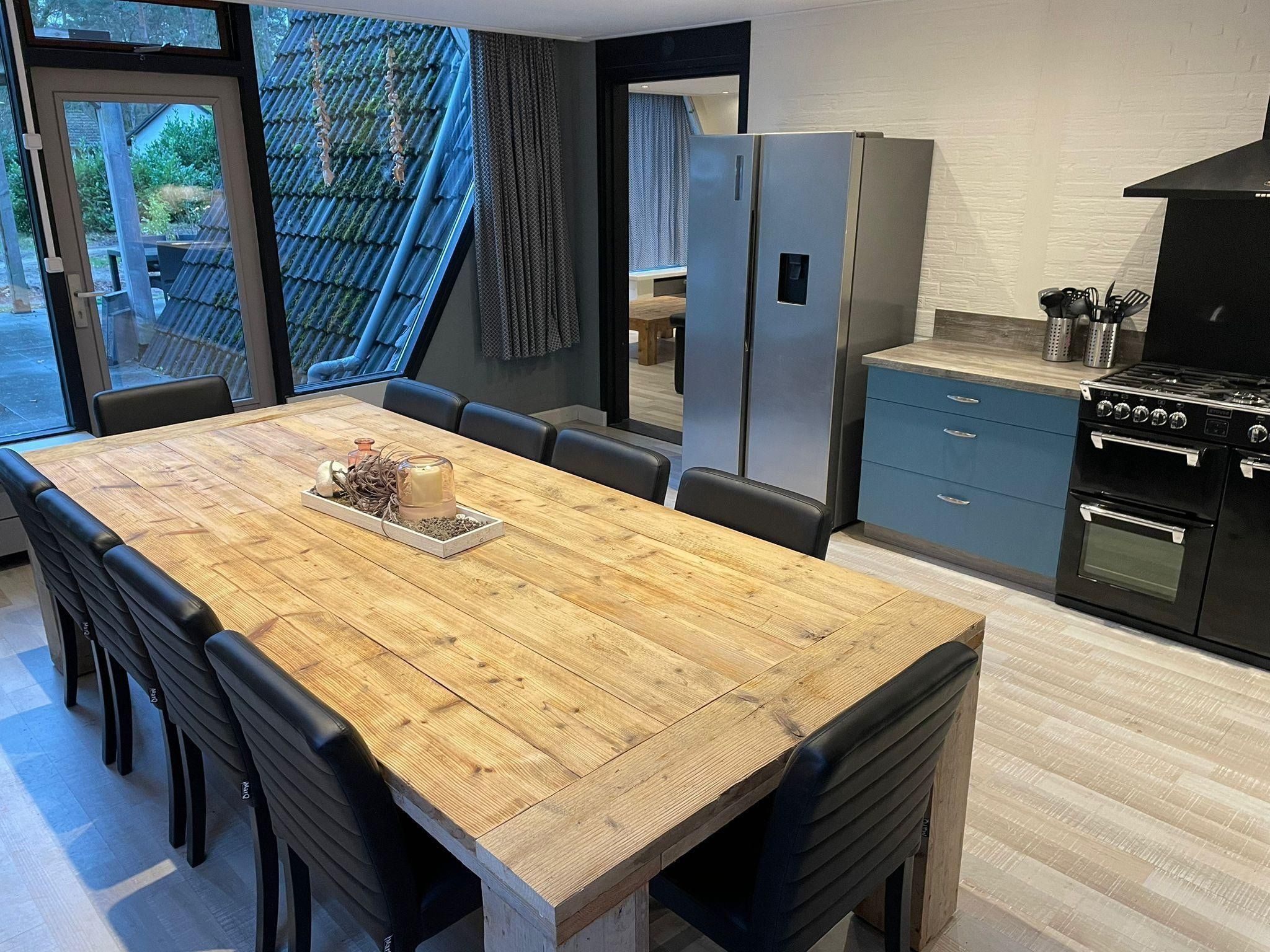 De eetkamer van Vosseven 46&47&nbsp;Aalbes in Stramproy