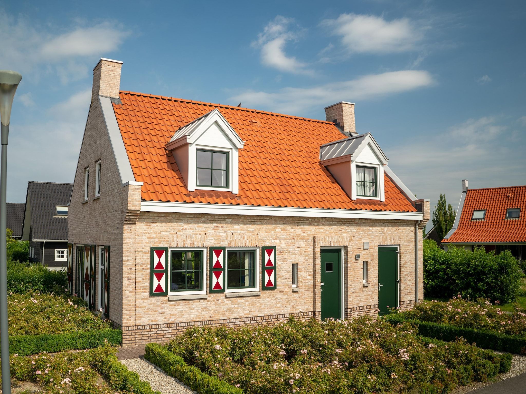 De buitenkant van Strand Resort Nieuwvliet-Bad 1 in Nieuwvliet