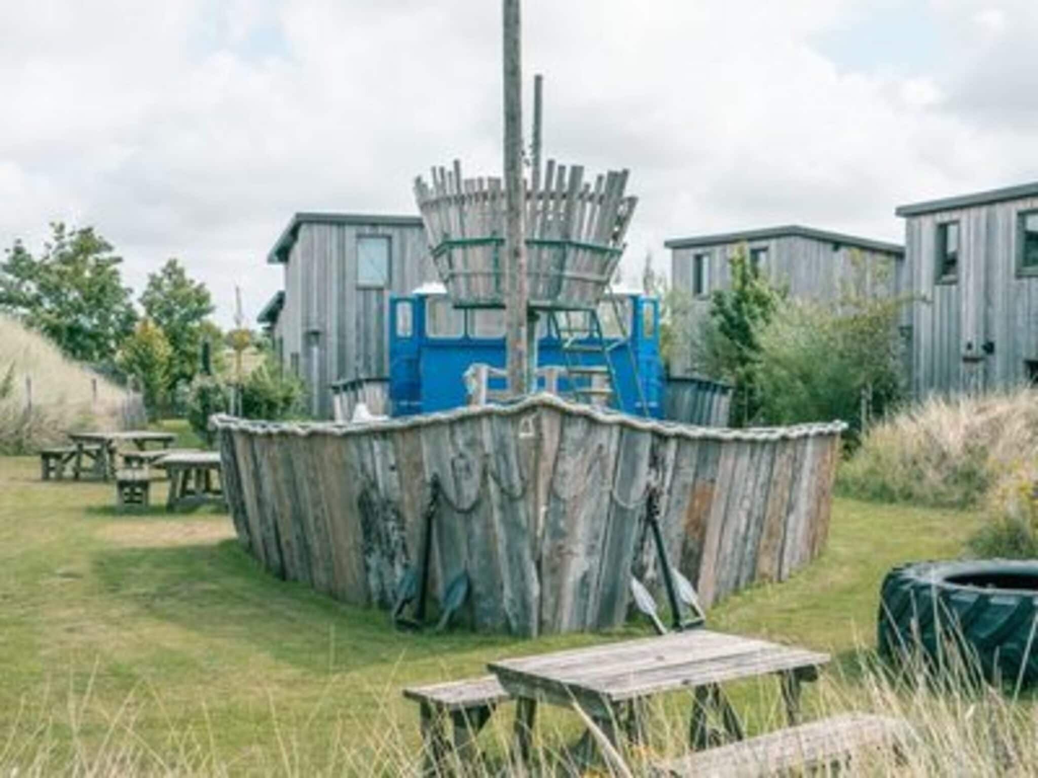 De buitenkant van Juttershut Duynpark - Callantsoog in Callantsoog