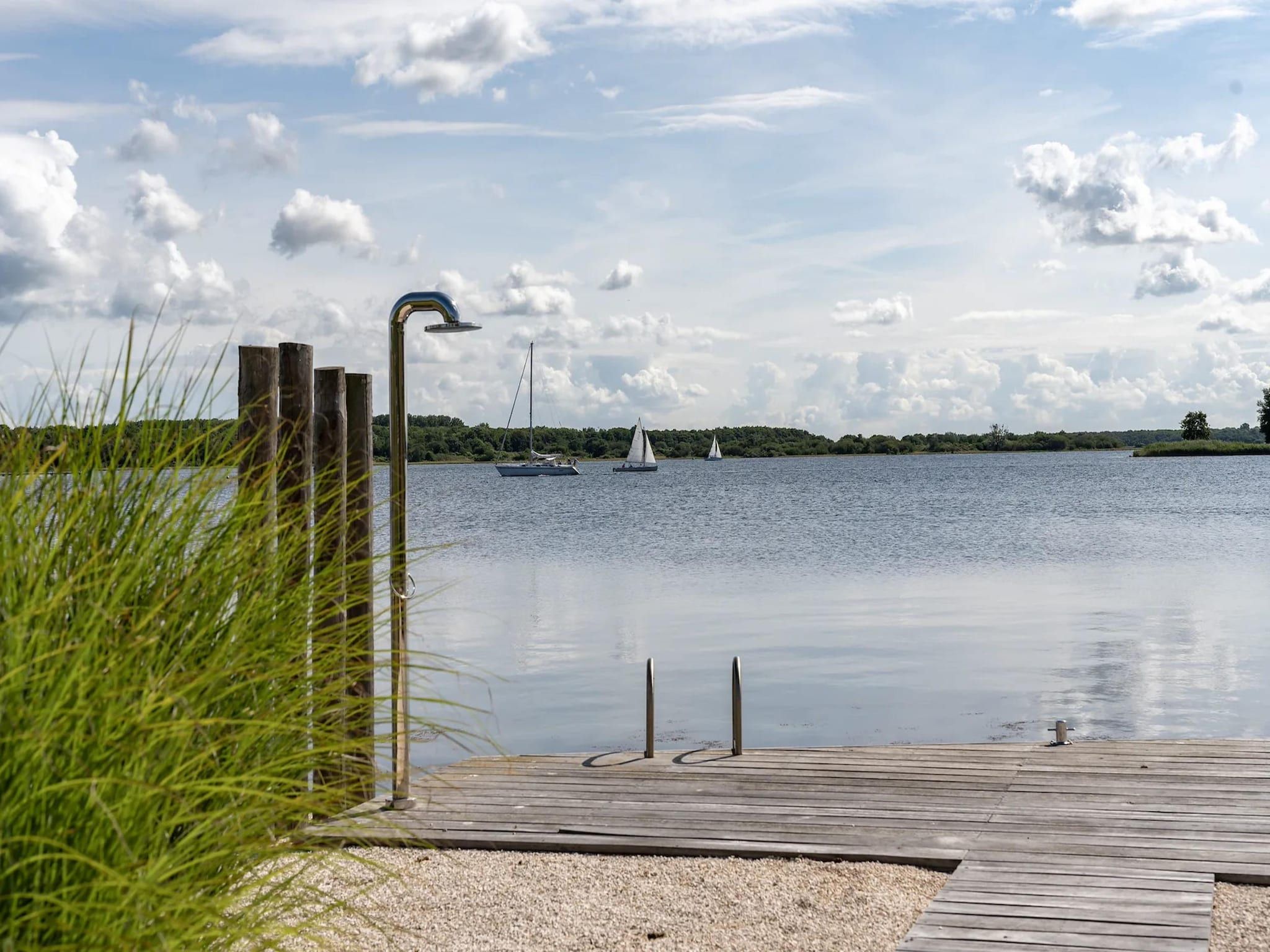 Het uitzicht vanaf Harbour Village 4 in Arnemuiden