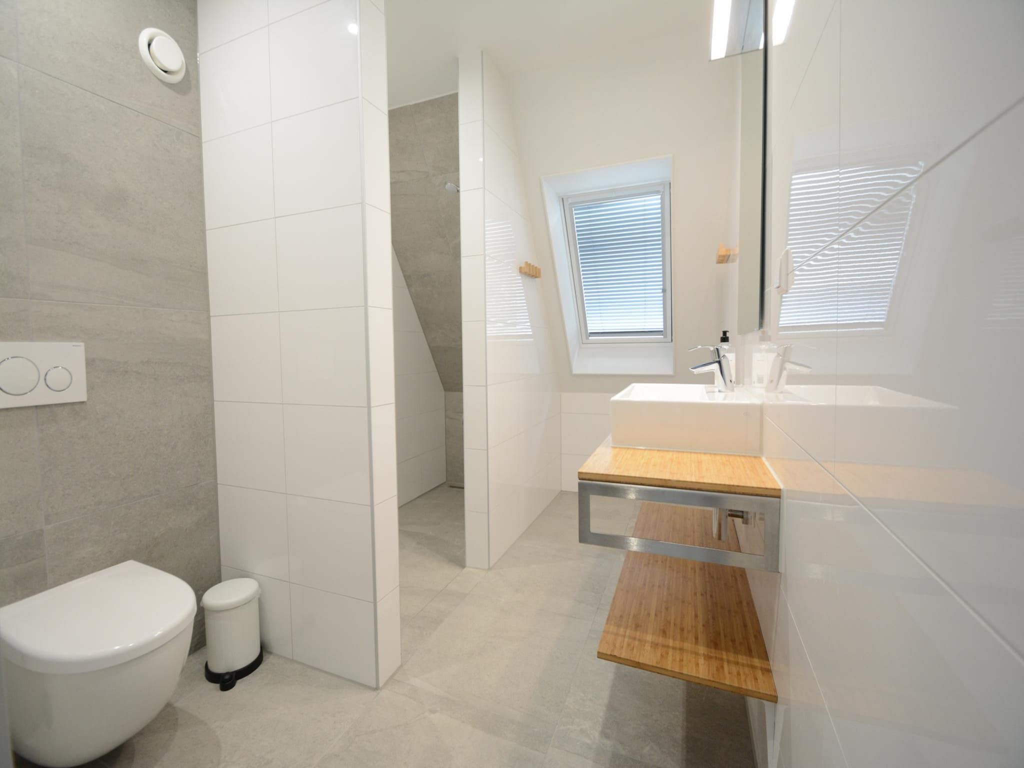 De badkamer van Sandepark 171 in Callantsoog