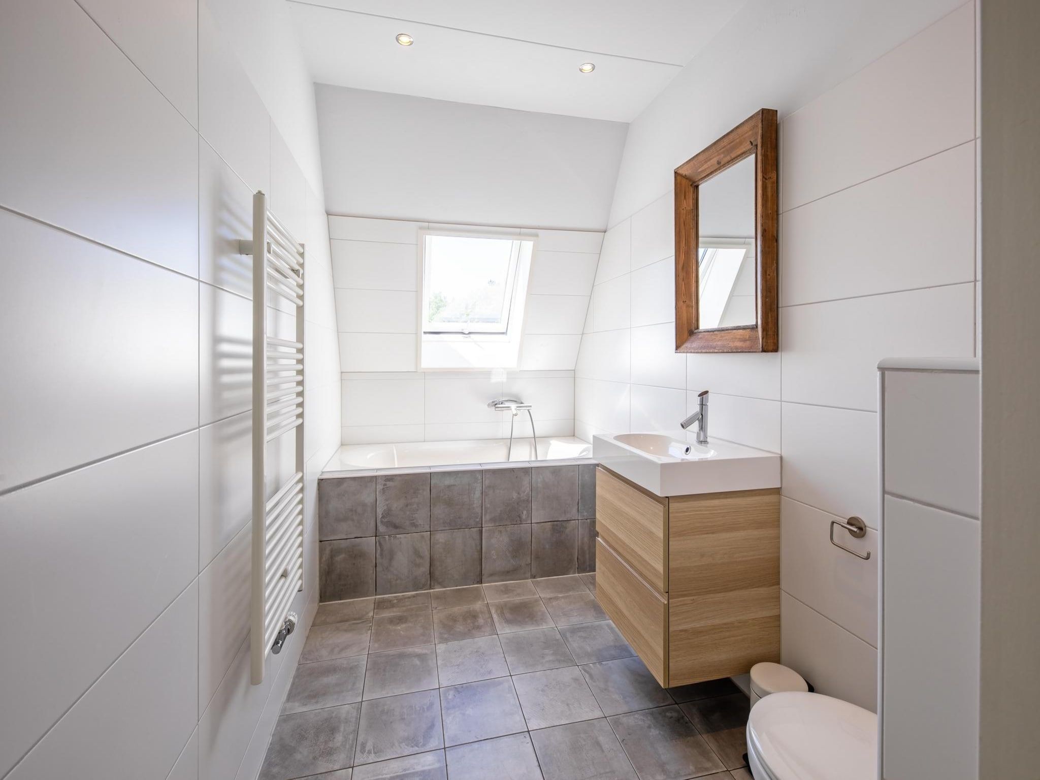 De badkamer van Strandhuys Oester in De Koog