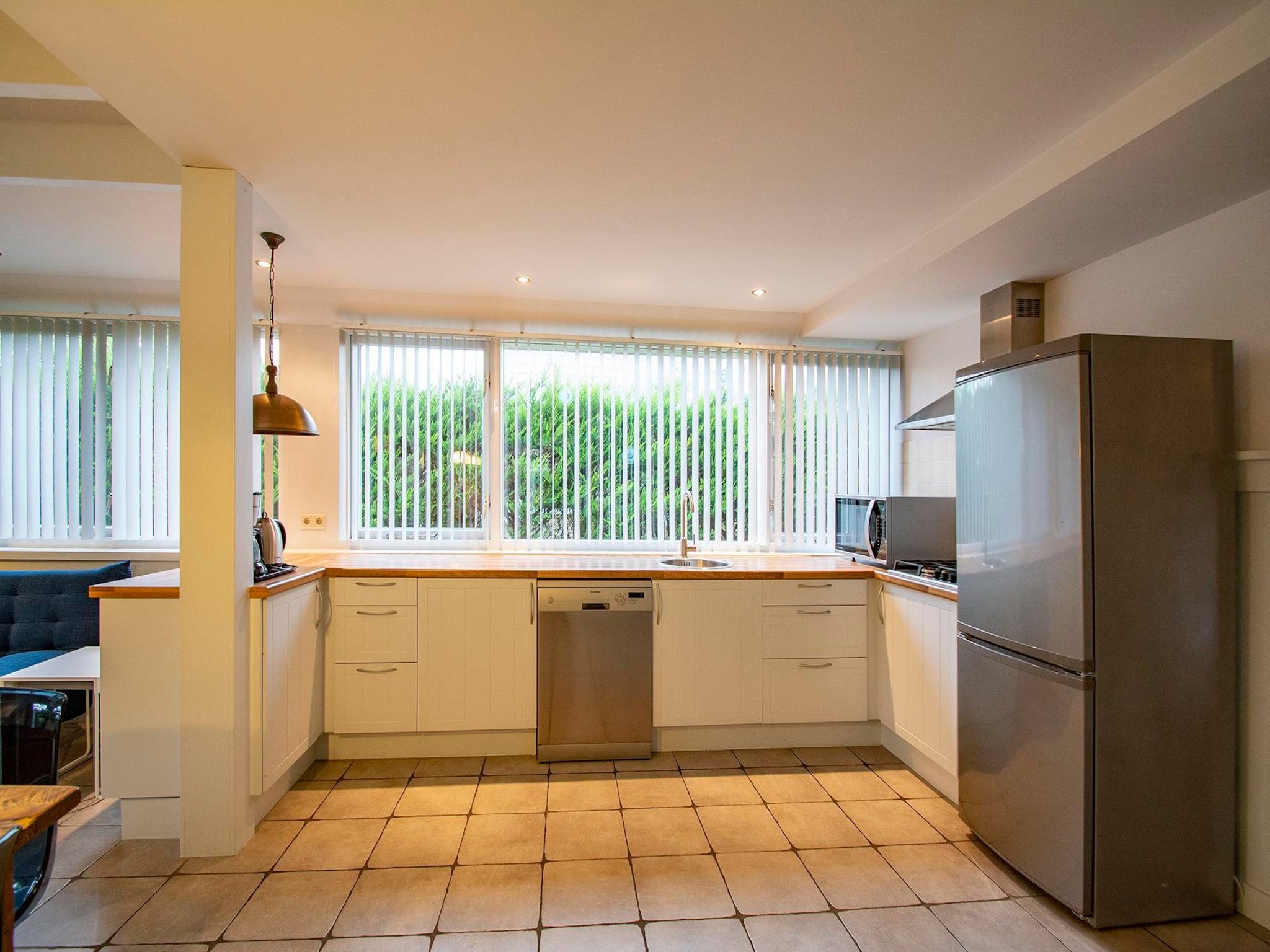 De keuken van Sandepark 151 Villa Matisse in Callantsoog