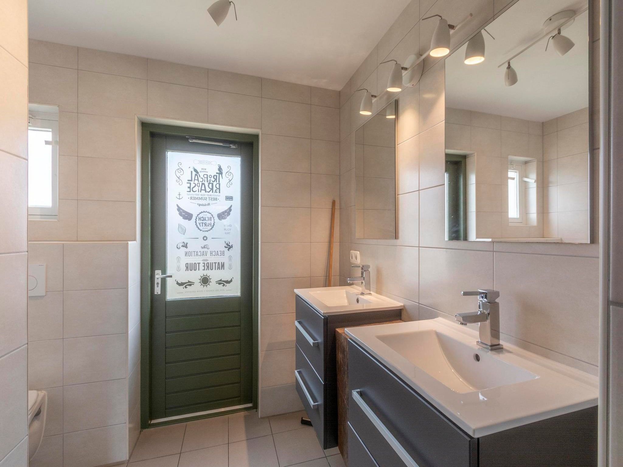 De badkamer van Villa Zuidwester in Callantsoog