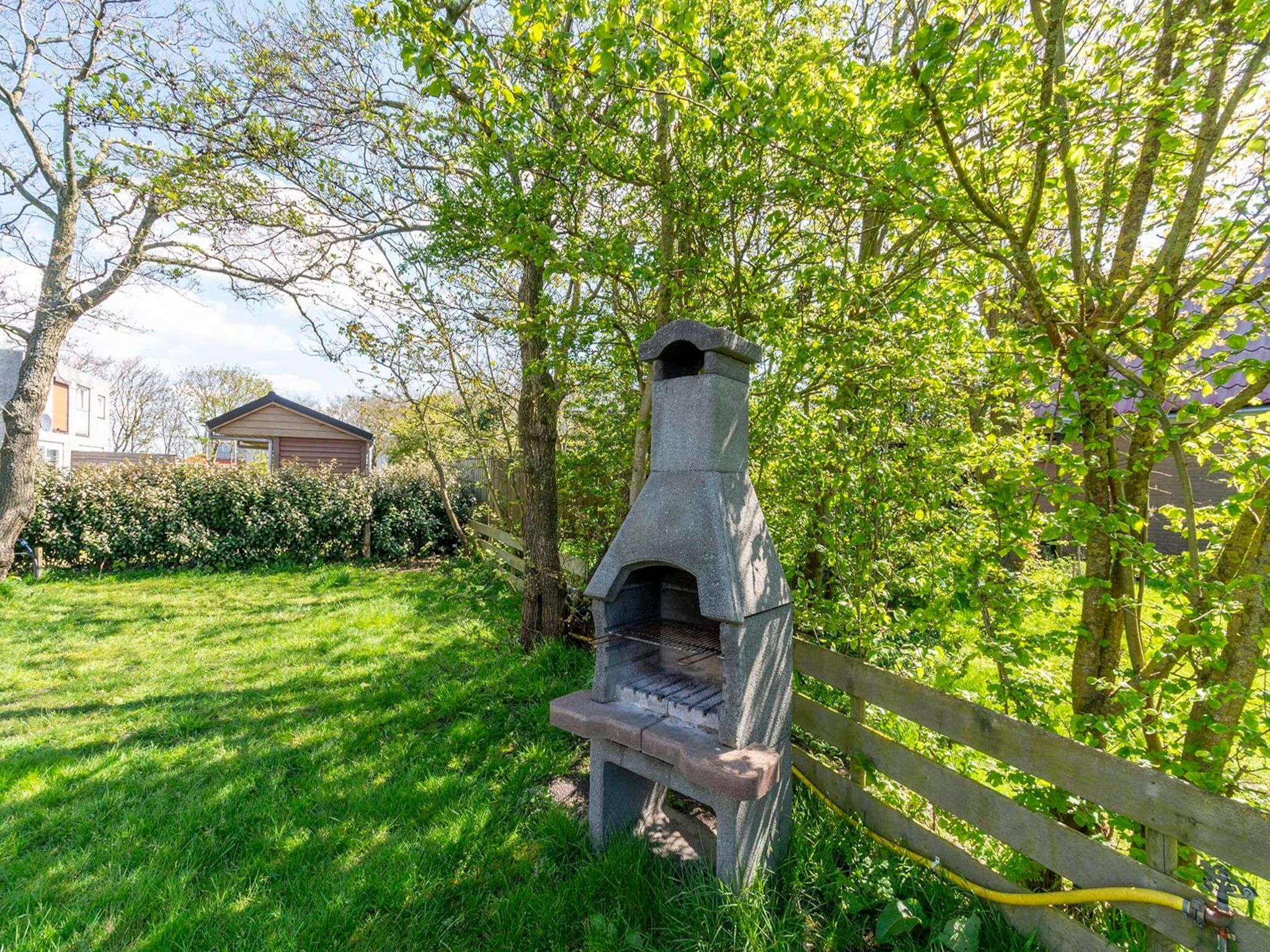 De tuin van Garnekuul 6 in Callantsoog