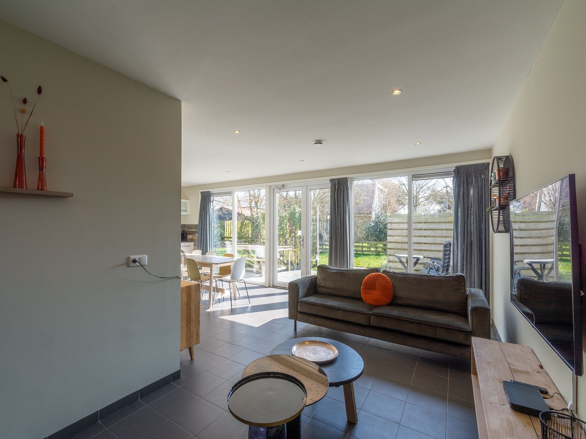 De woonkamer van Garnekuul 6 in Callantsoog