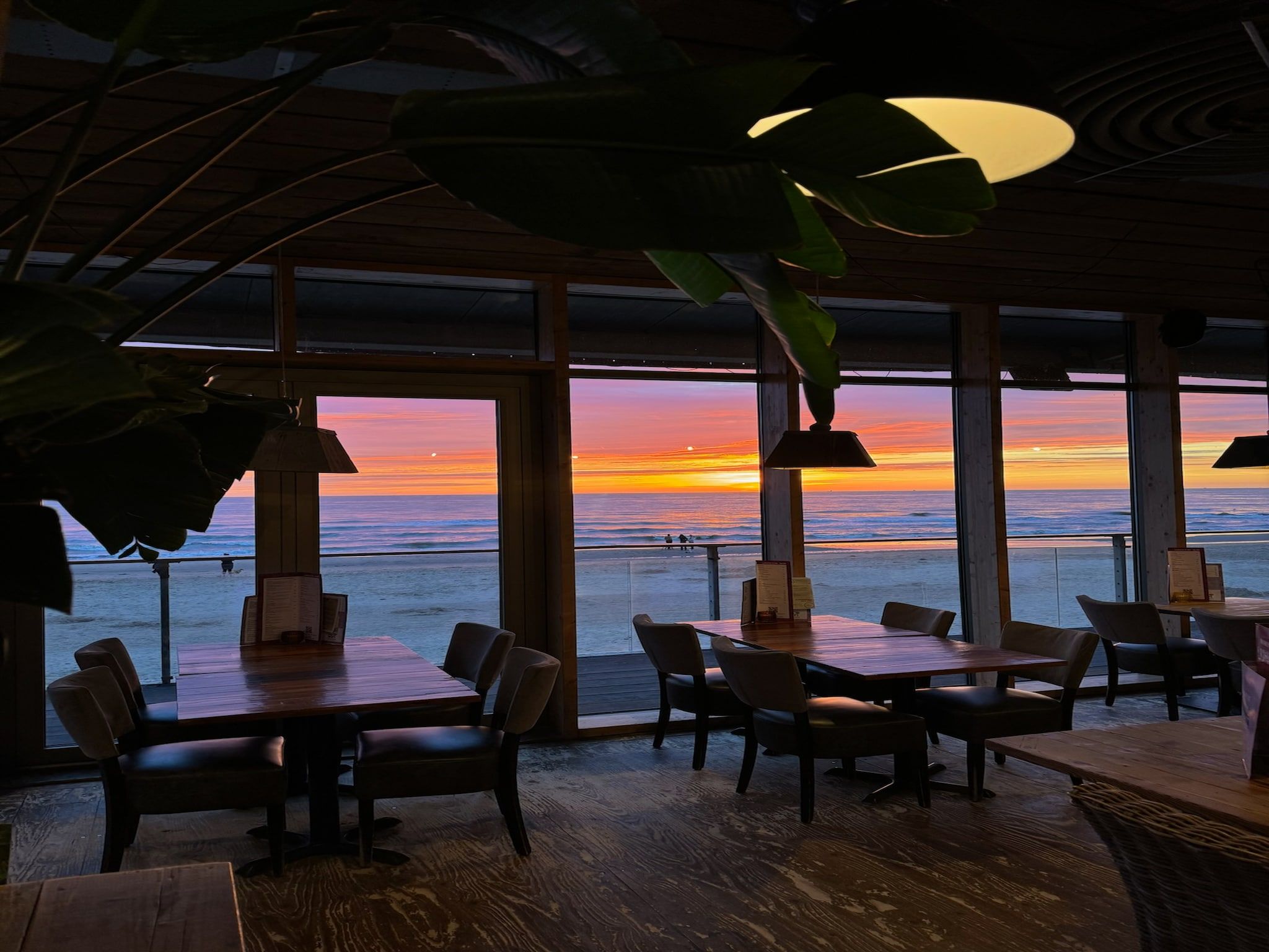 Het terras van Wood Lodge - Duynpark in Callantsoog