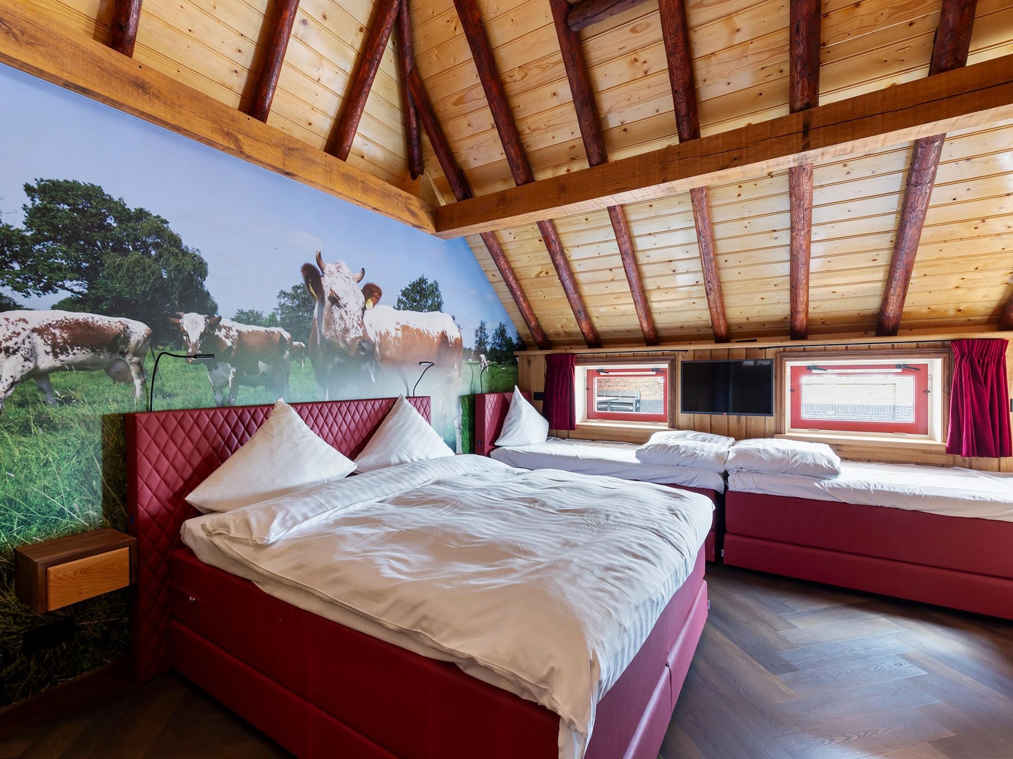 Een slaapkamer van Oane's Huske en it Simmerhuske in Jistrum / Skûlenboarch