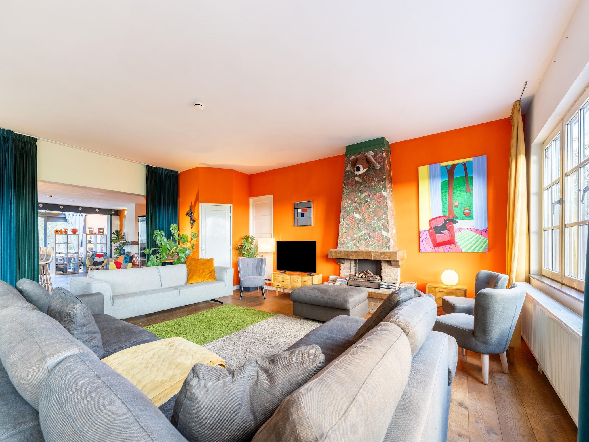 De woonkamer van Landhuis Hezenes in Diever