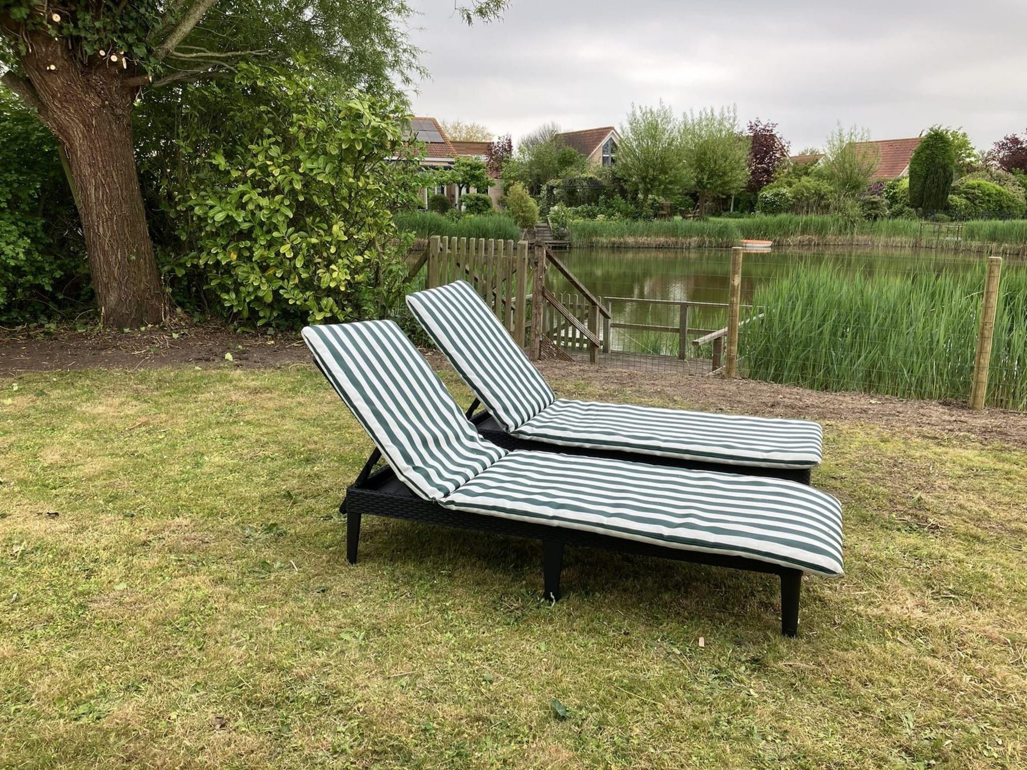 De tuin van Scheldeveste 157 Schelde Breskens in Breskens