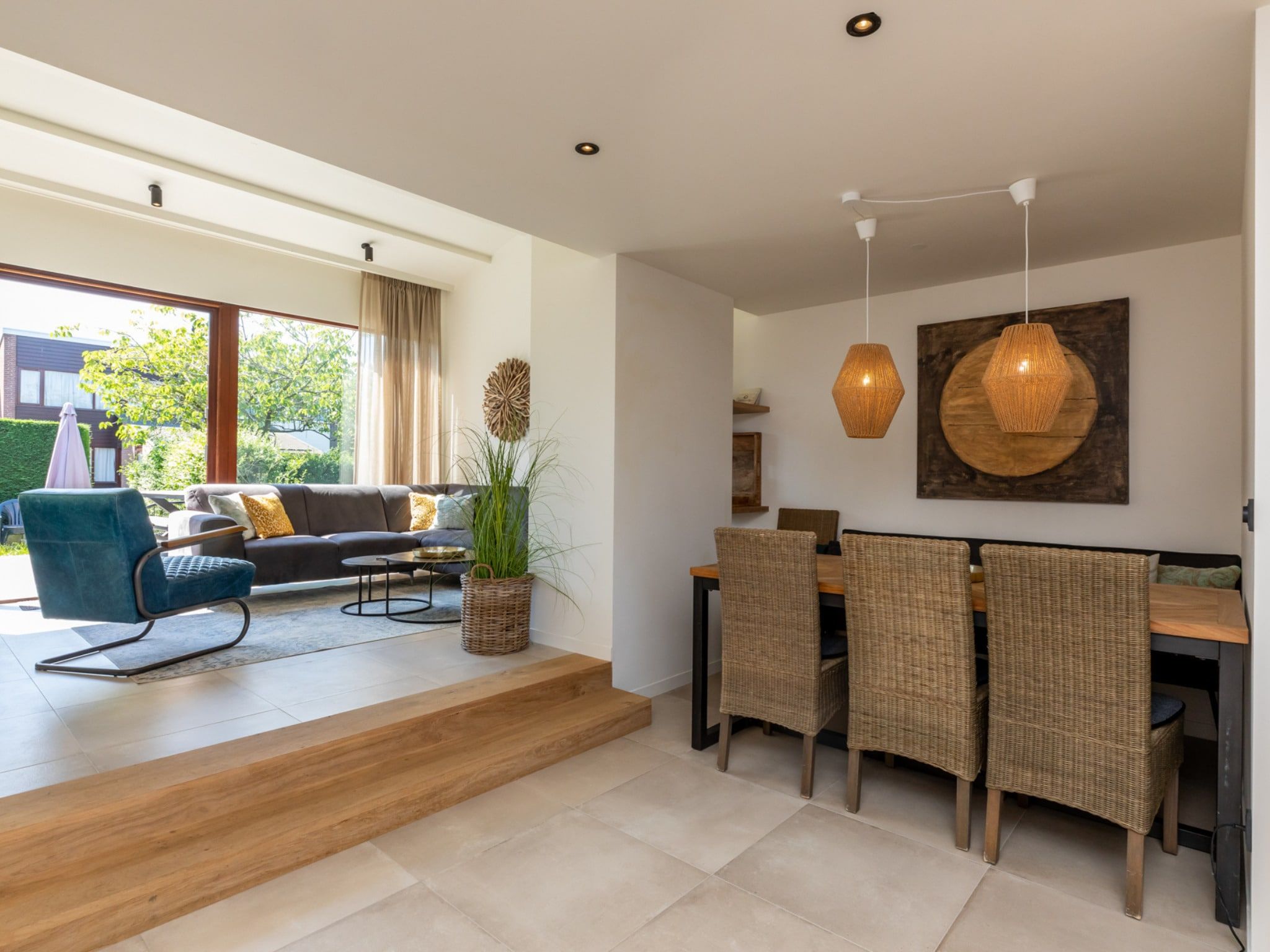 De woonkamer van Lepelblad 42 en 44  Nieuwvliet-Bad in Nieuwvliet-Bad