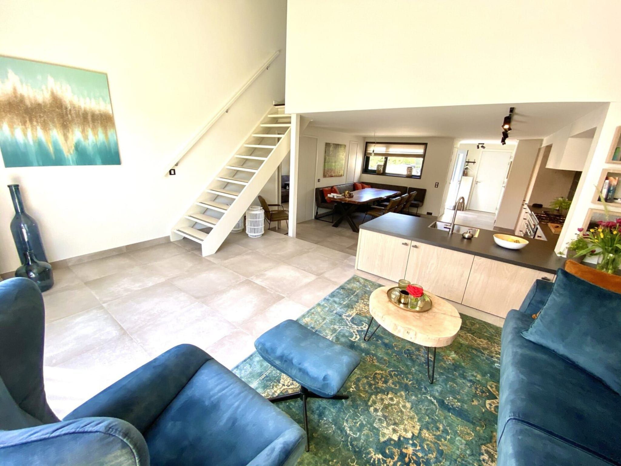 De woonkamer van Lepelblad 42 en 44  Nieuwvliet-Bad in Nieuwvliet-Bad