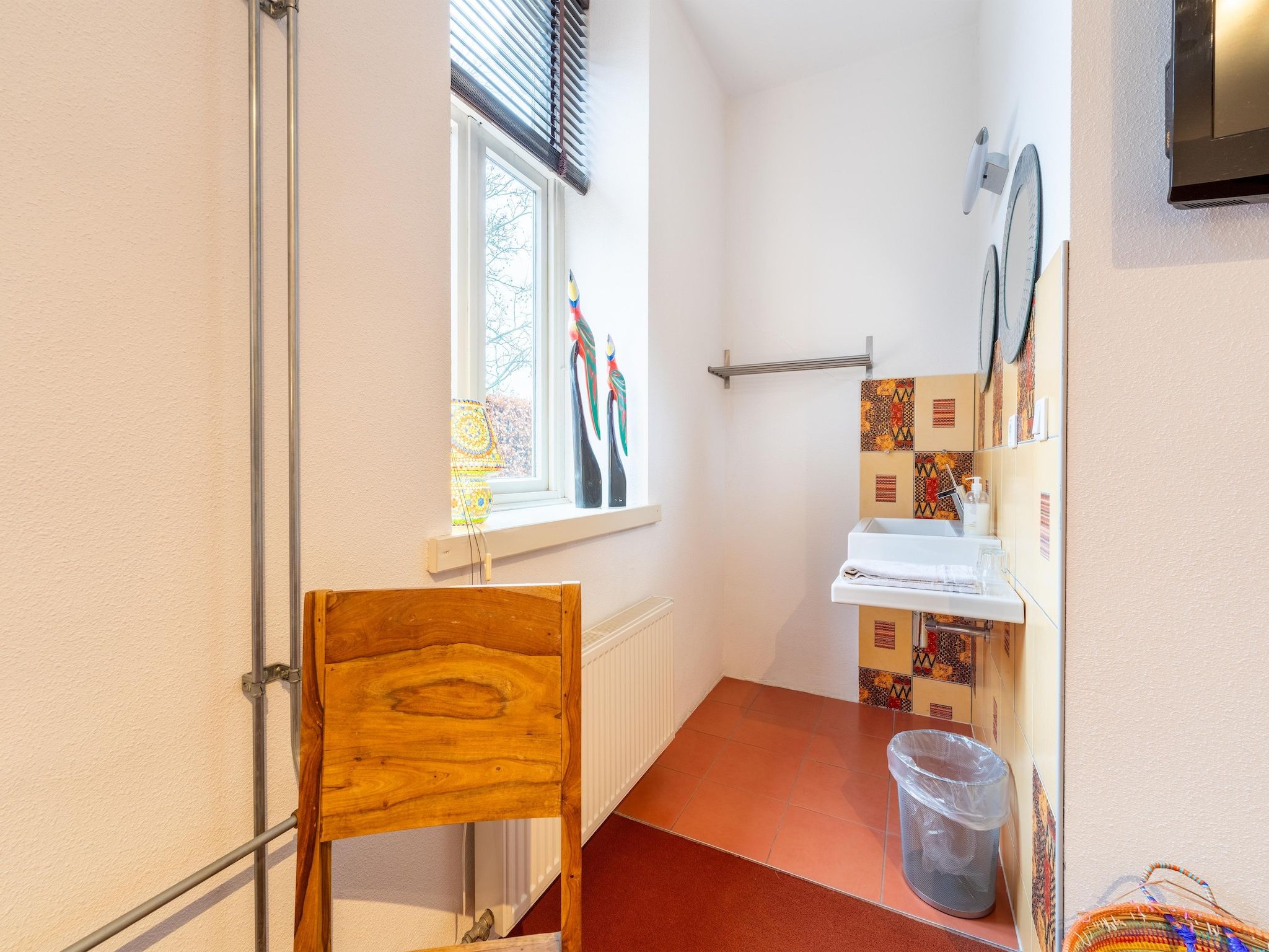 De badkamer van De Slaapfabriek in Teuge