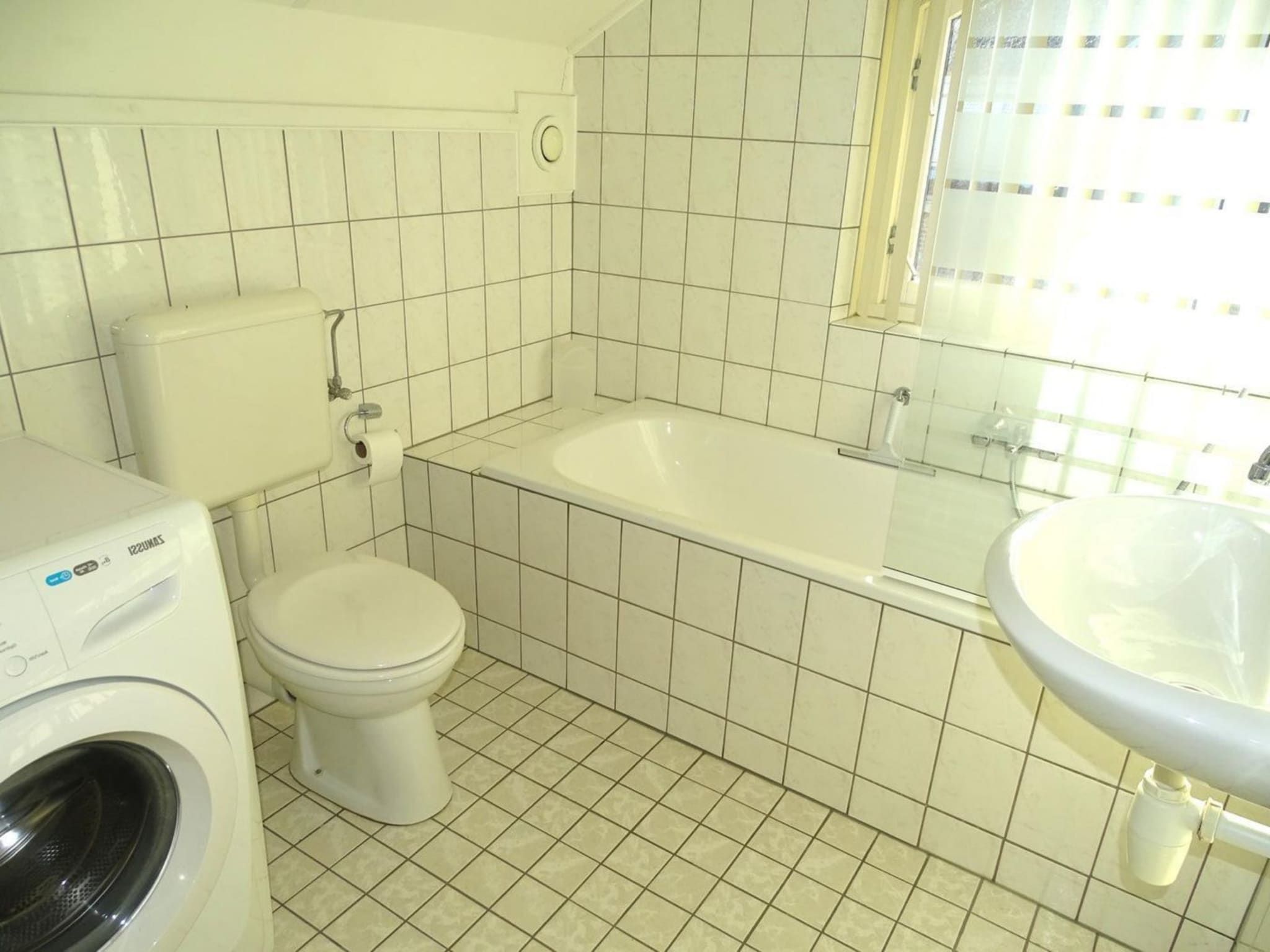 De badkamer van Scheldeveste 170 Schelde Breskens in Breskens