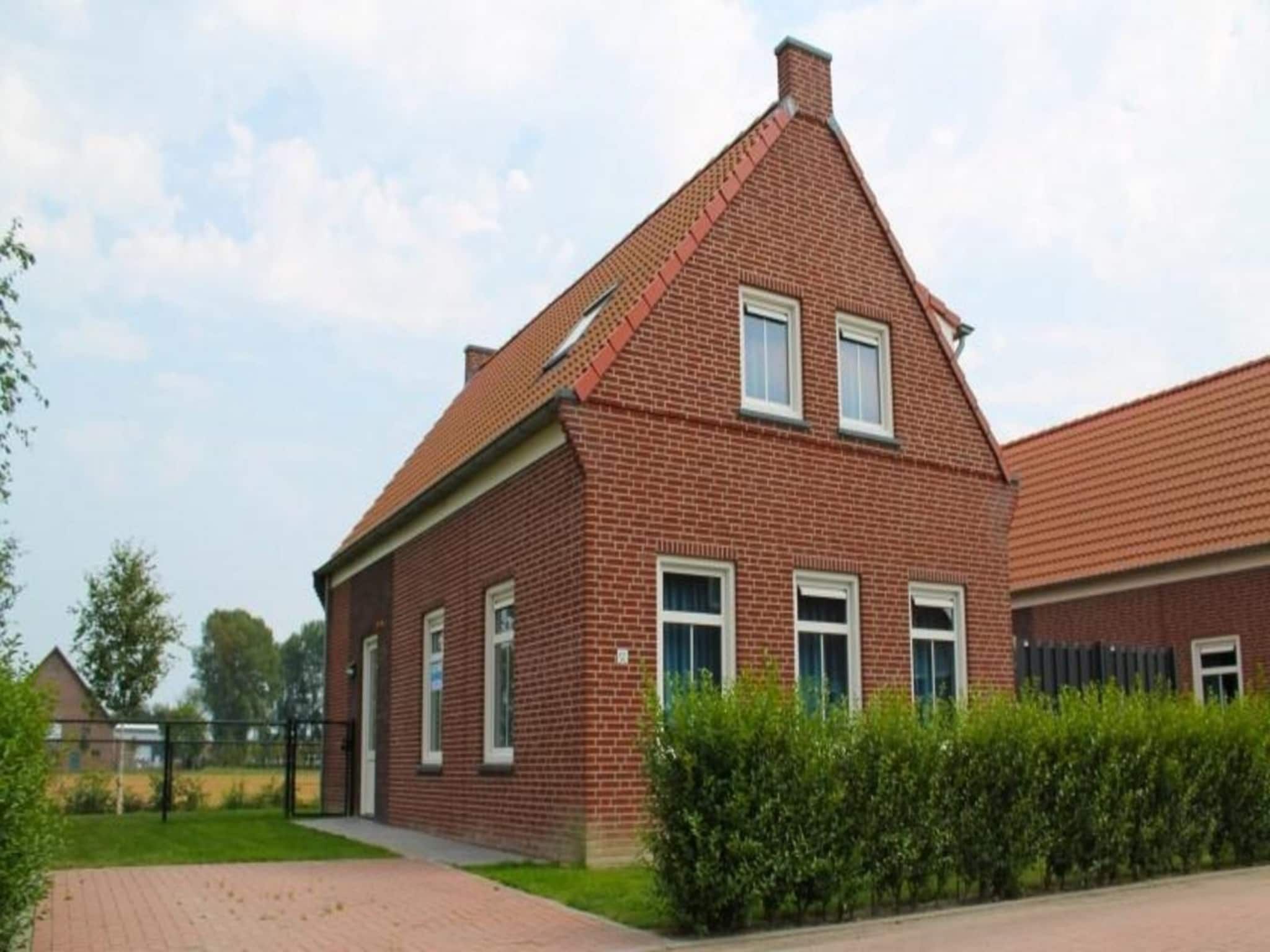 De buitenkant van Landgoed de Lente 32 Sneeuwklokje Breskens in Breskens