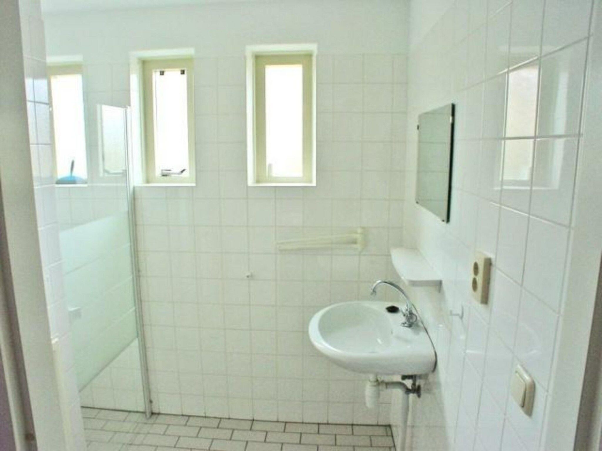 De badkamer van Scheldeveste 136 Schelde Breskens in Breskens