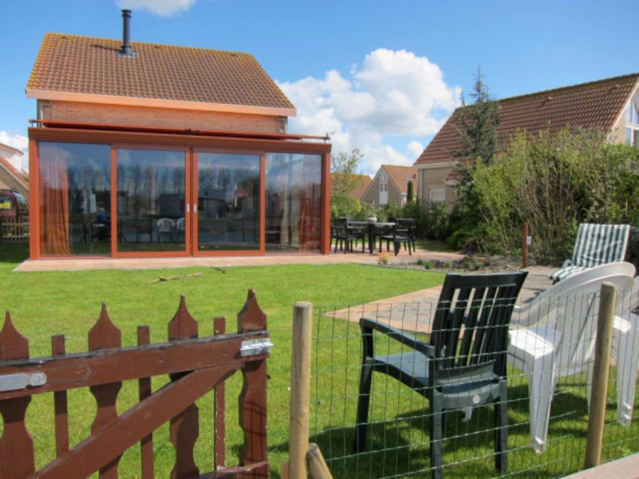 De buitenkant van Scheldeveste 119 Schelde Breskens in Breskens