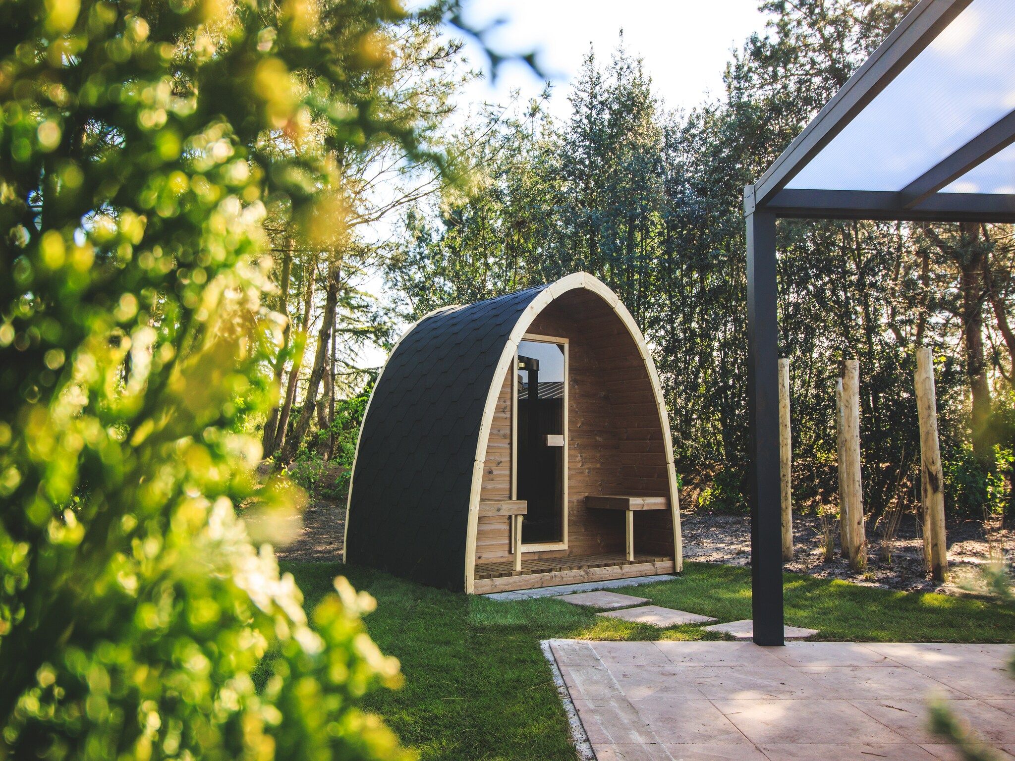 De tuin van Rancho Grande Deluxe in Slagharen