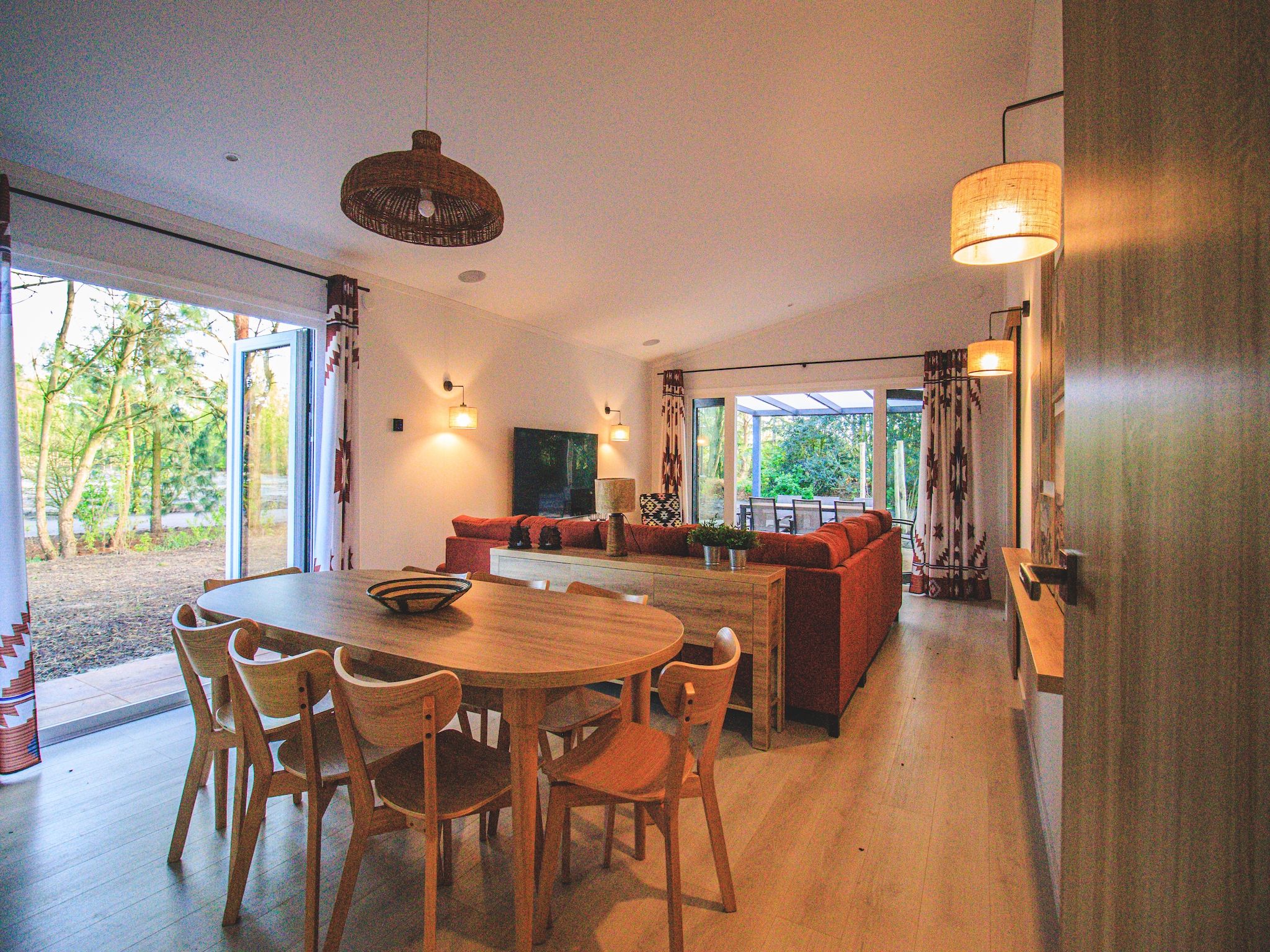 De eetkamer van Rancho Grande Deluxe in Slagharen