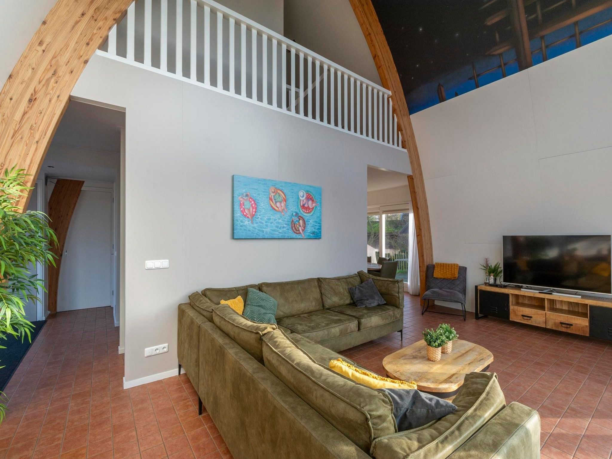 De woonkamer van Lazy Daisy in Groote Keeten