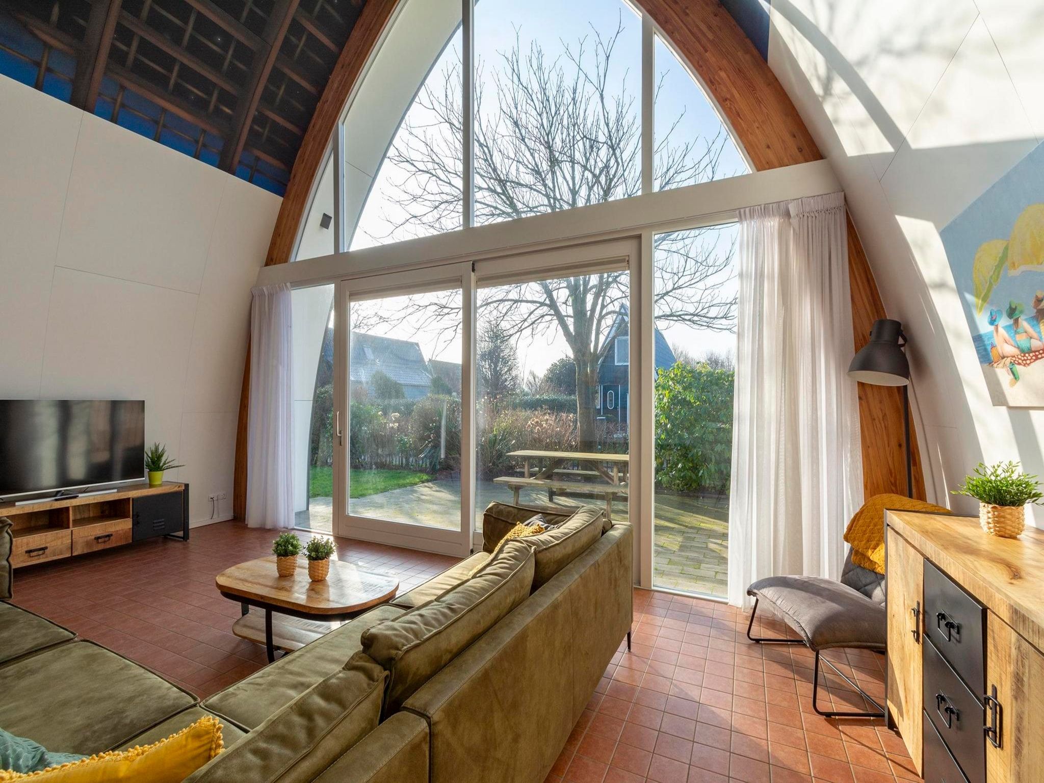 De woonkamer van Lazy Daisy in Groote Keeten