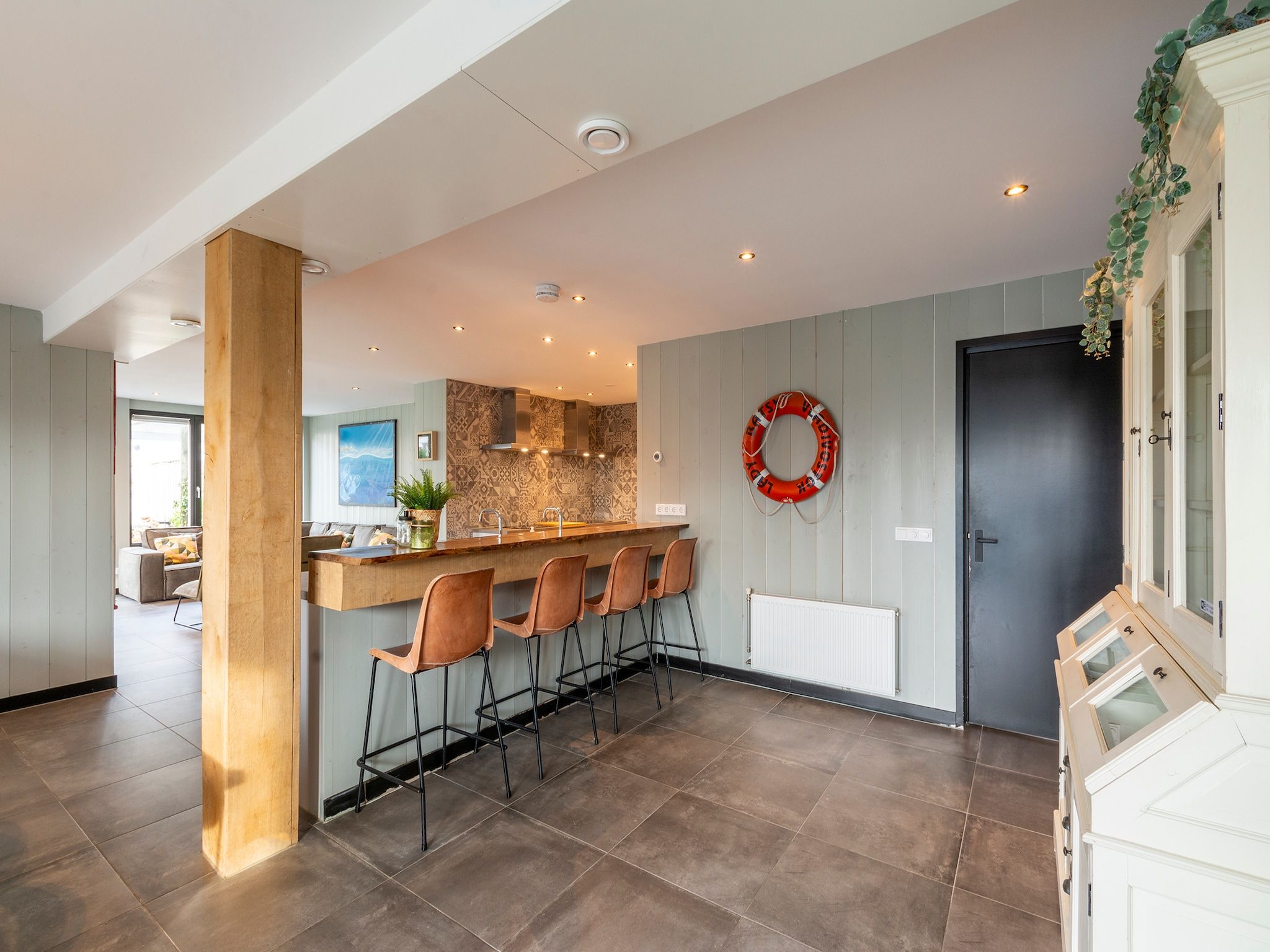 De eetkamer van Groote Kaap in Callantsoog