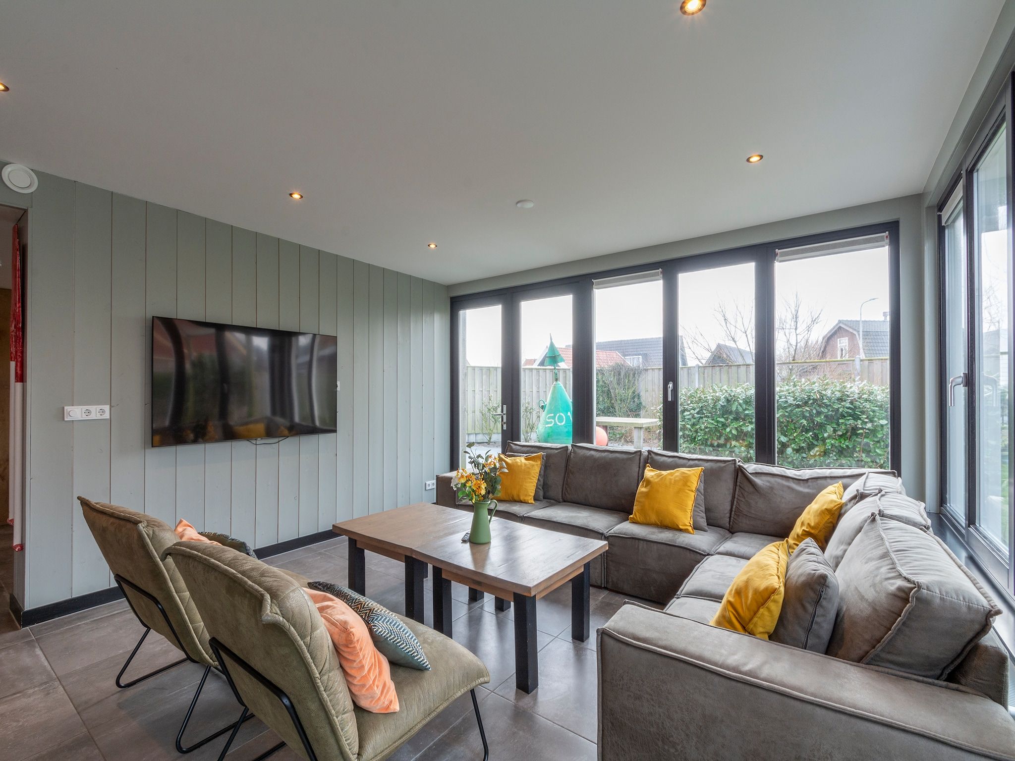 De woonkamer van Groote Kaap in Callantsoog