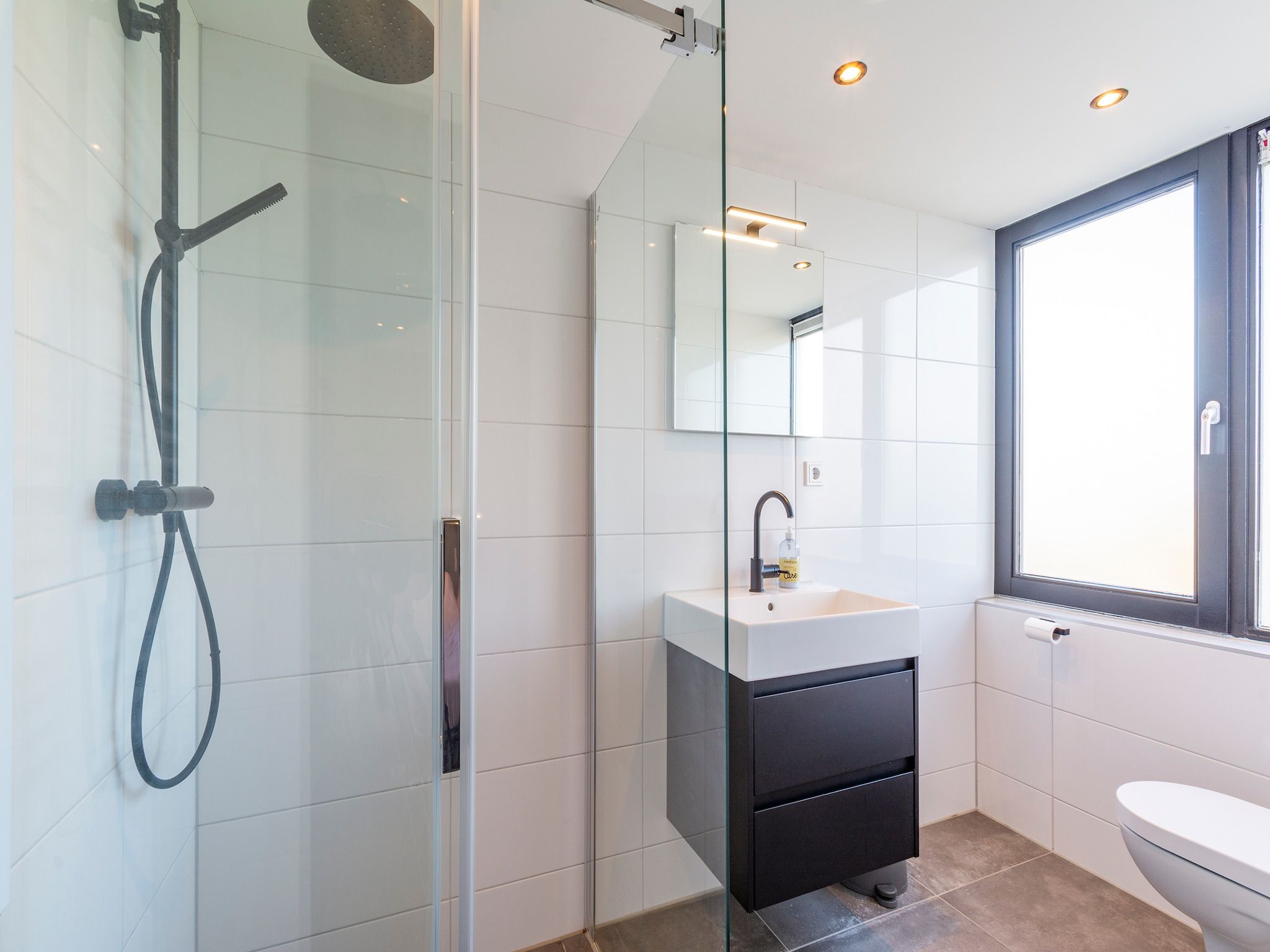 De badkamer van Groote Kaap in Callantsoog