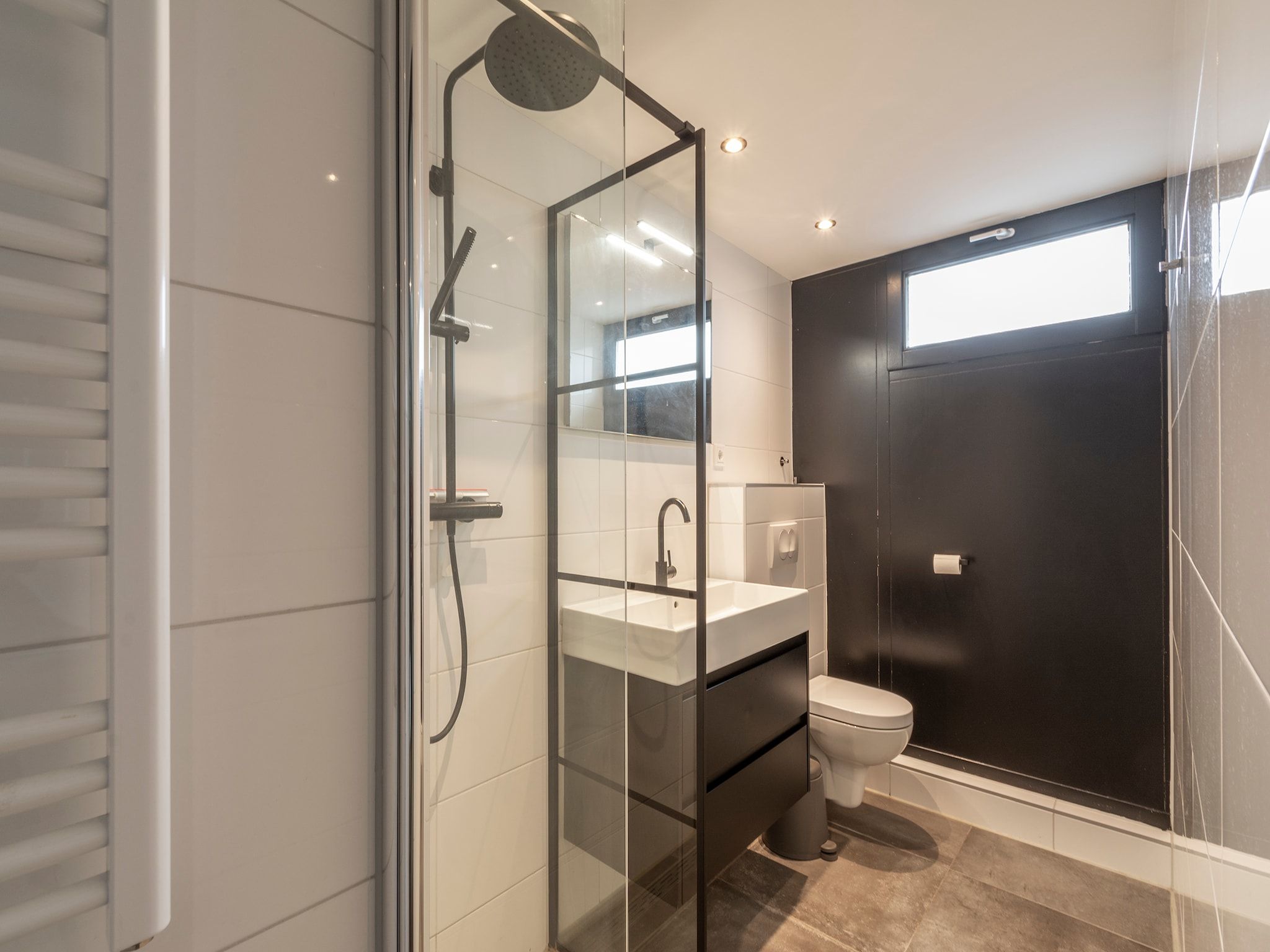 De badkamer van Groote Kaap in Callantsoog