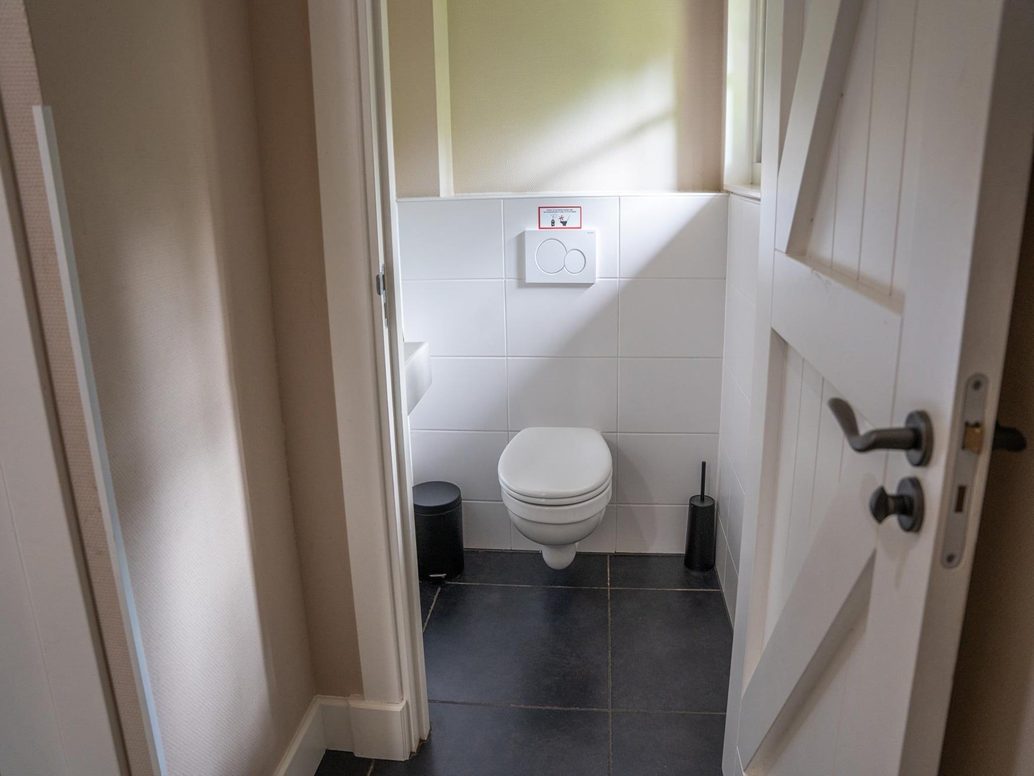 De badkamer van Vlindervallei Villa 8p in Ermelo