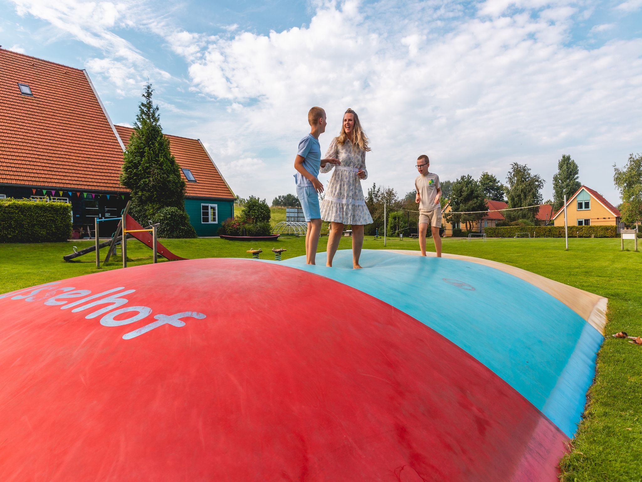 Parkfaciliteiten bij Andijk 15 in Andijk
