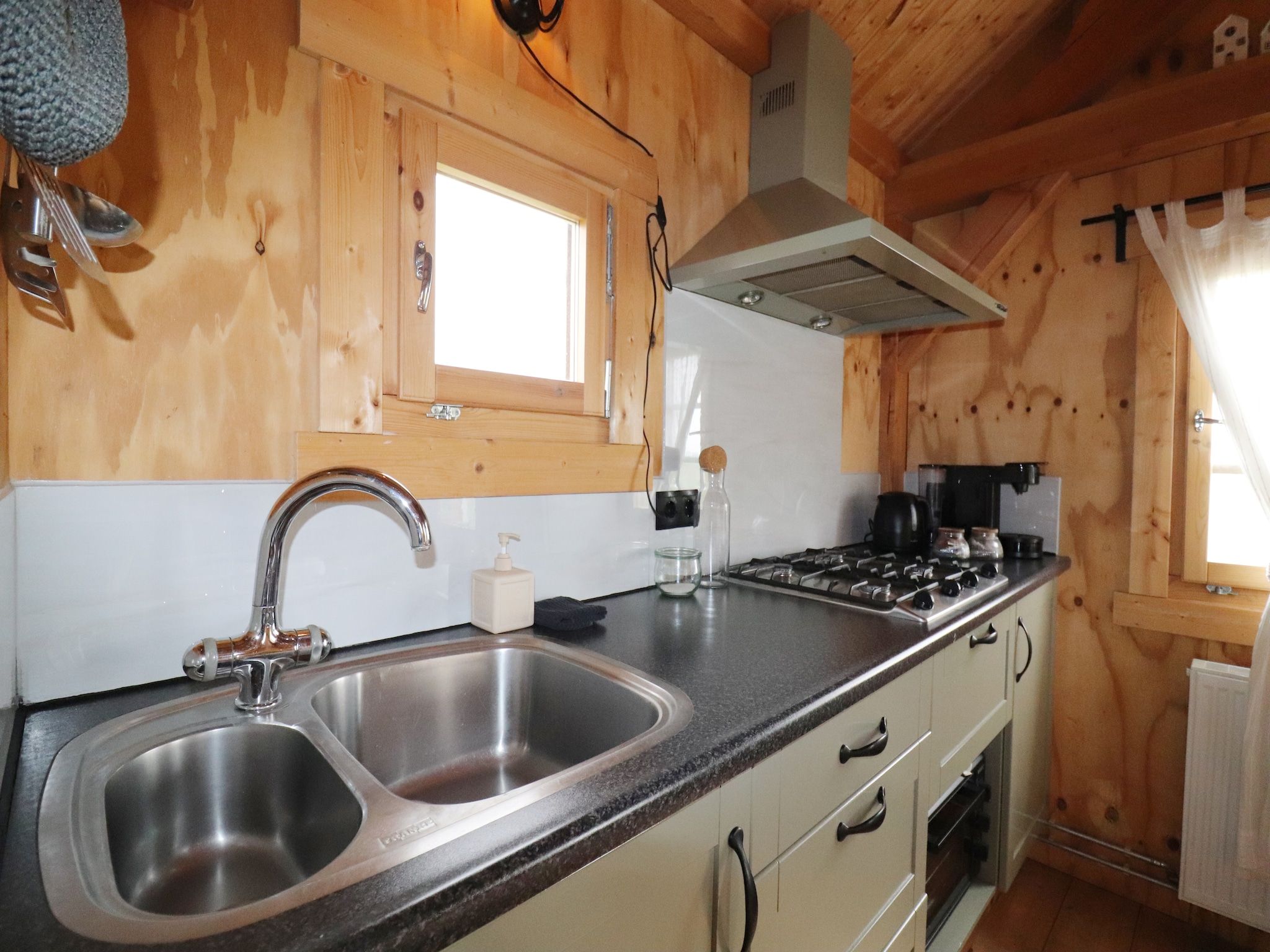 De keuken van Grutto en Turleluur in Tjerkgaast