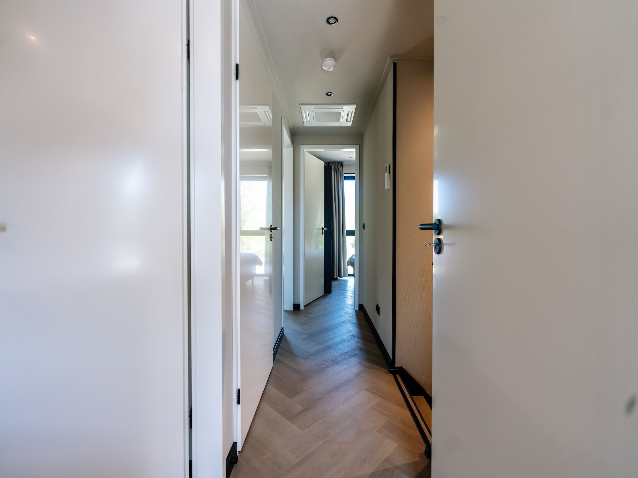 Villa Watergloed | 10 personen in Waarland - Foto 16 van 45