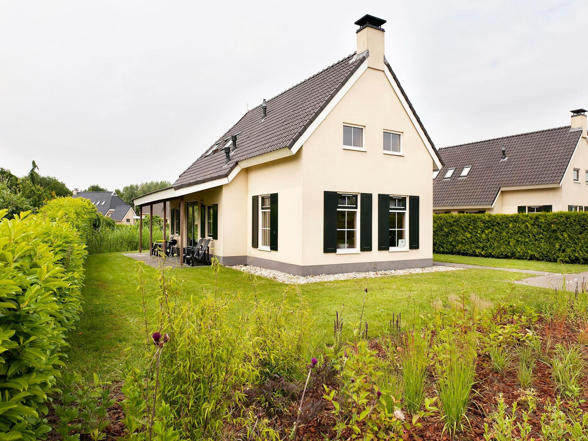 De buitenkant van 8 pers. Heerd Wellness de luxe in Vlagtwedde