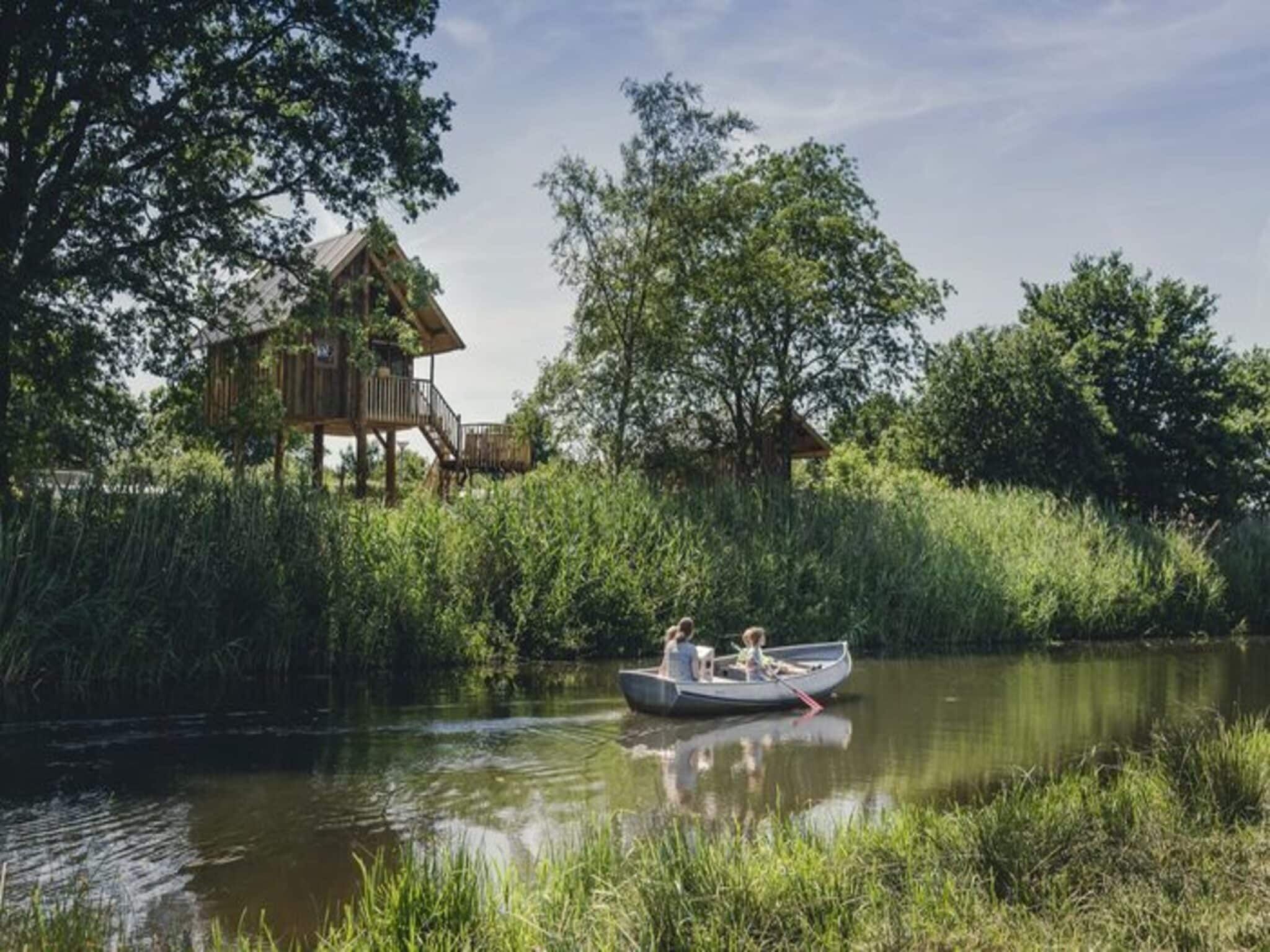 Group accommodation (7x Happy Oak Lodge 28p) in Zuna - Foto 11 van 26