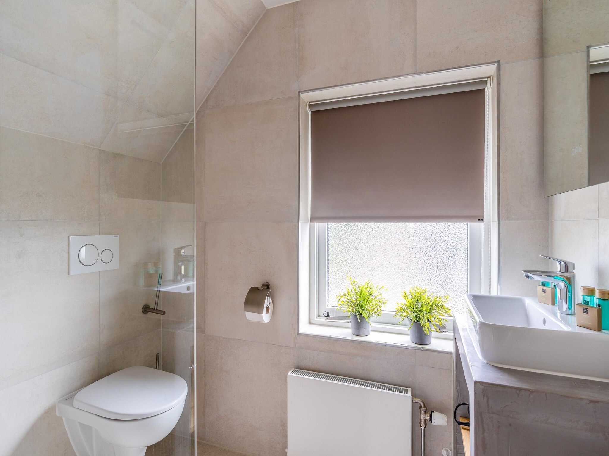 De badkamer van Orchismient 17 in De Koog