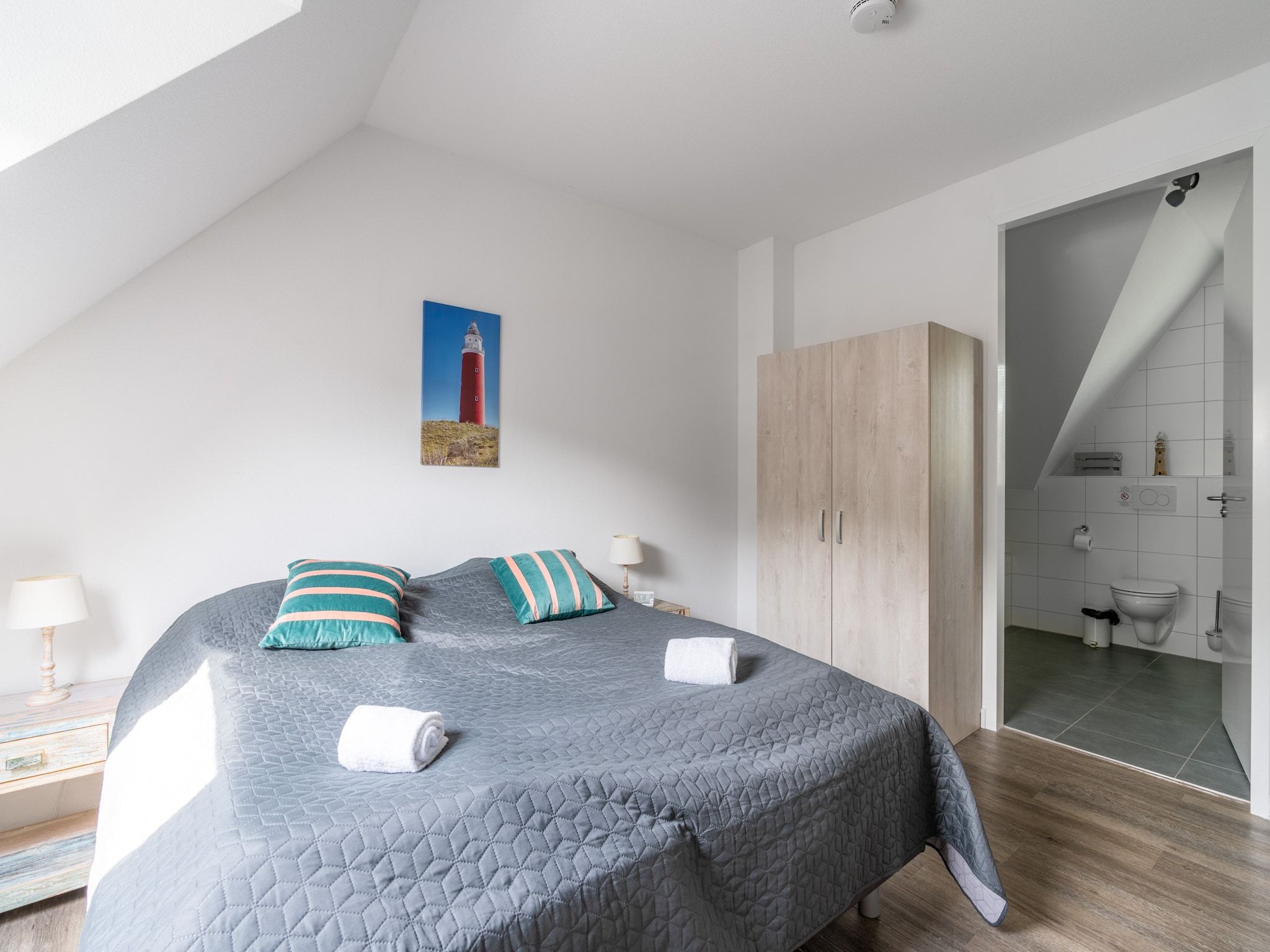 Een slaapkamer van Hoogelandt 106F in De Koog