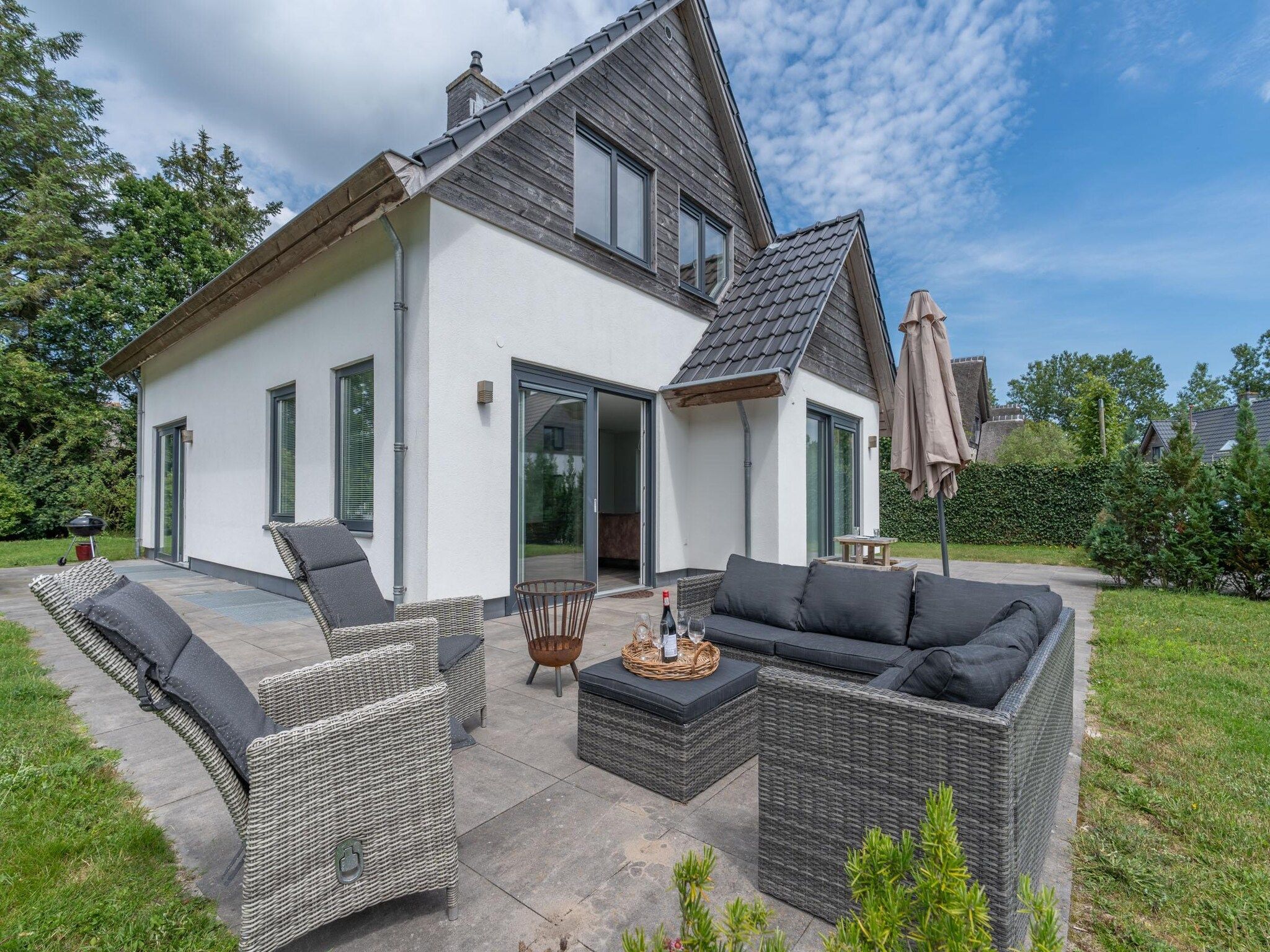 De buitenkant van Hoogelandt 106F in De Koog