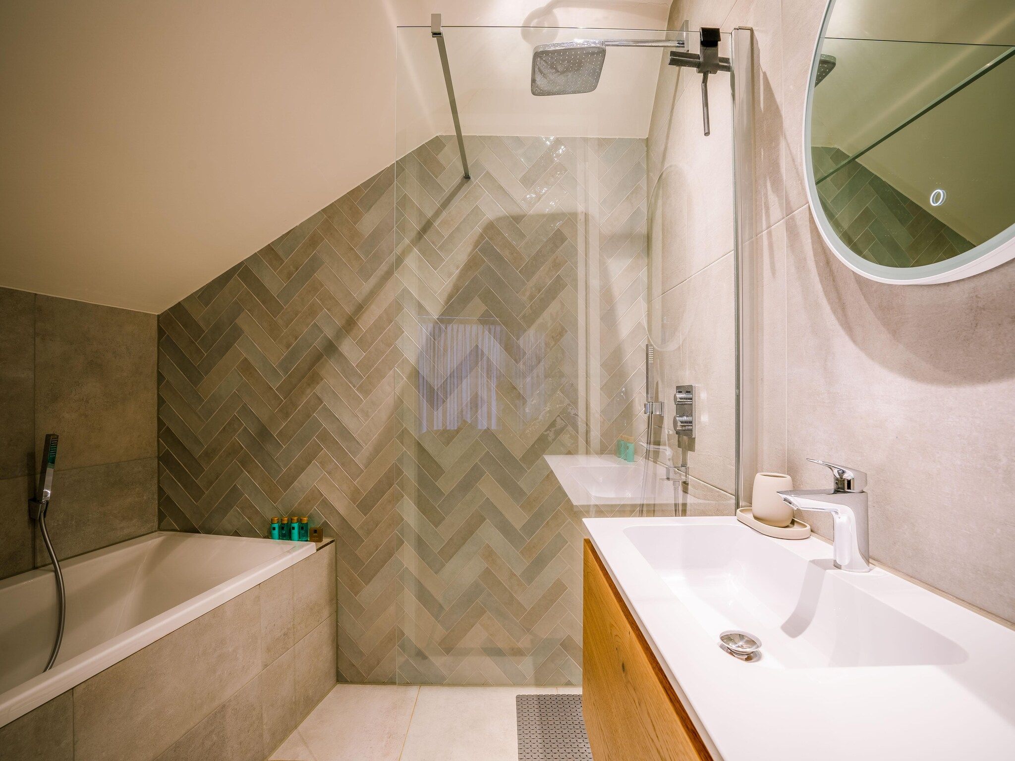 De badkamer van Waalburght 24 in De Waal