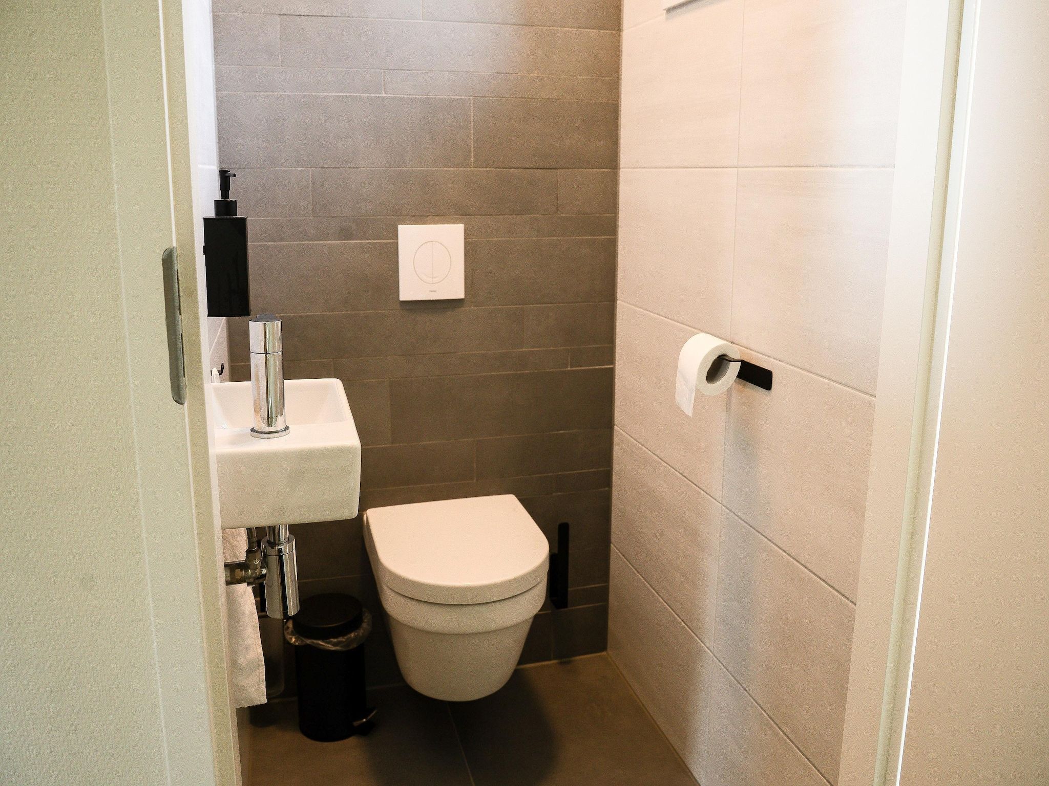 De badkamer van Wetterfrei in Elahuizen