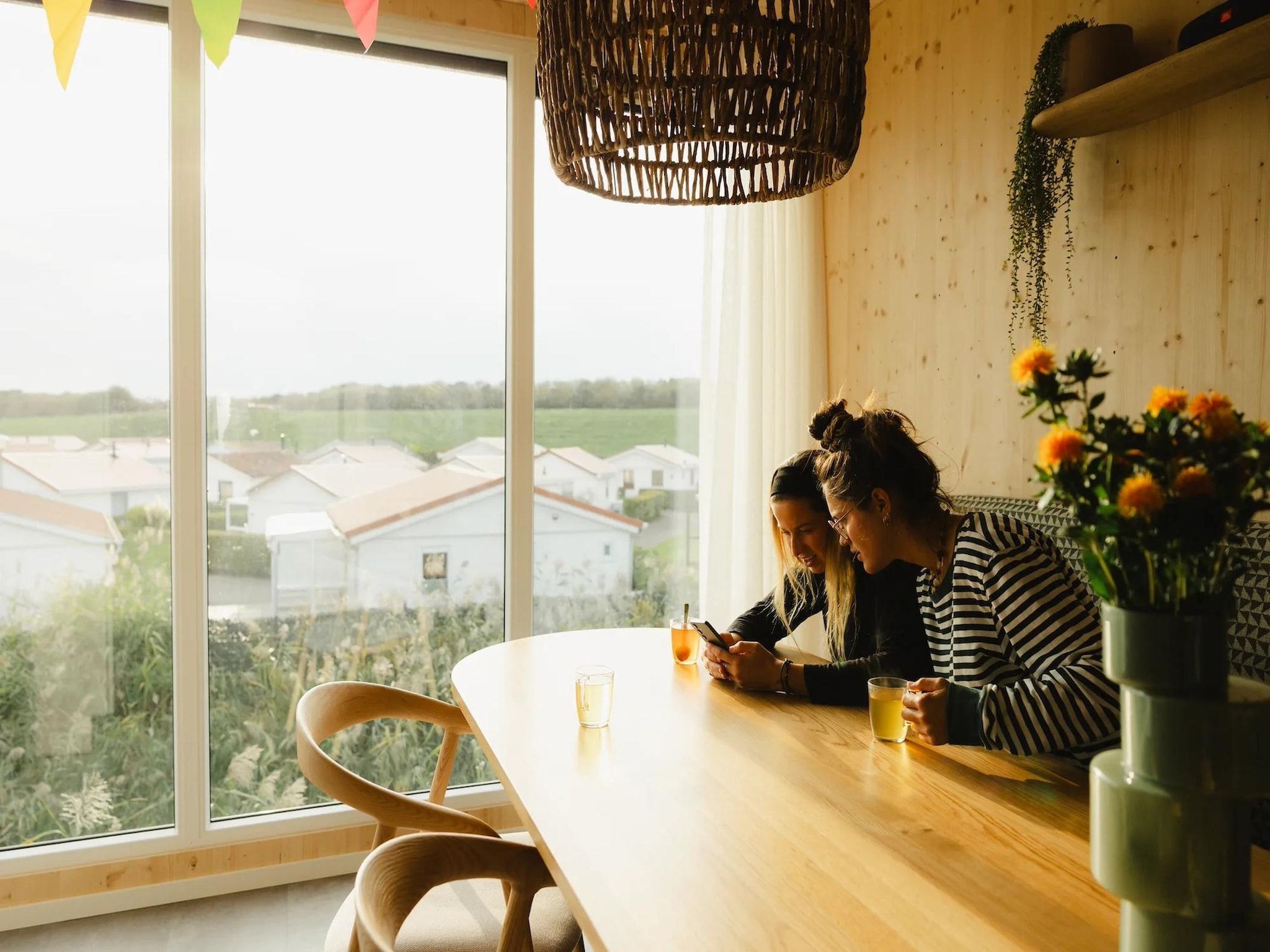 Sfeerbeeld van Bungalow Ocean Deluxe 8 Person in ’s-Gravenzande