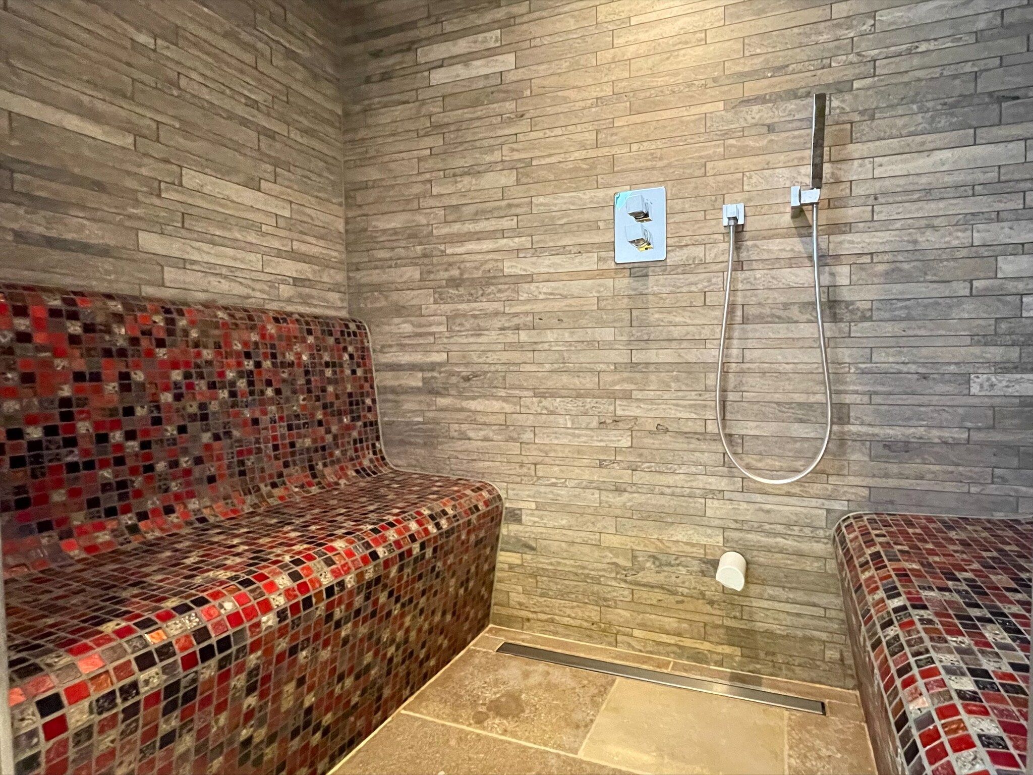 De badkamer van de Binnenhof in Vriezenveen