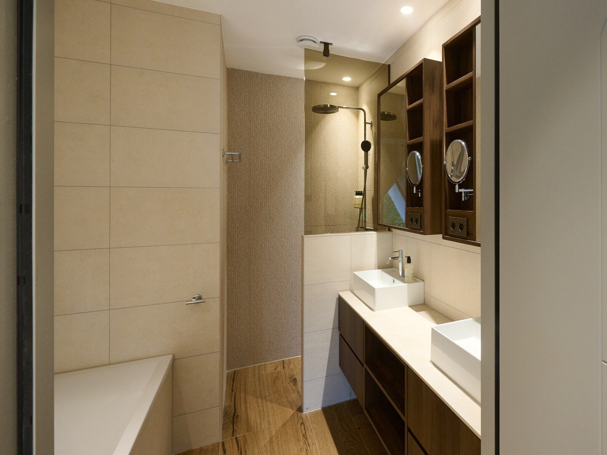 De badkamer van Droomsuites Texel - 8 person apartement in Den Burg