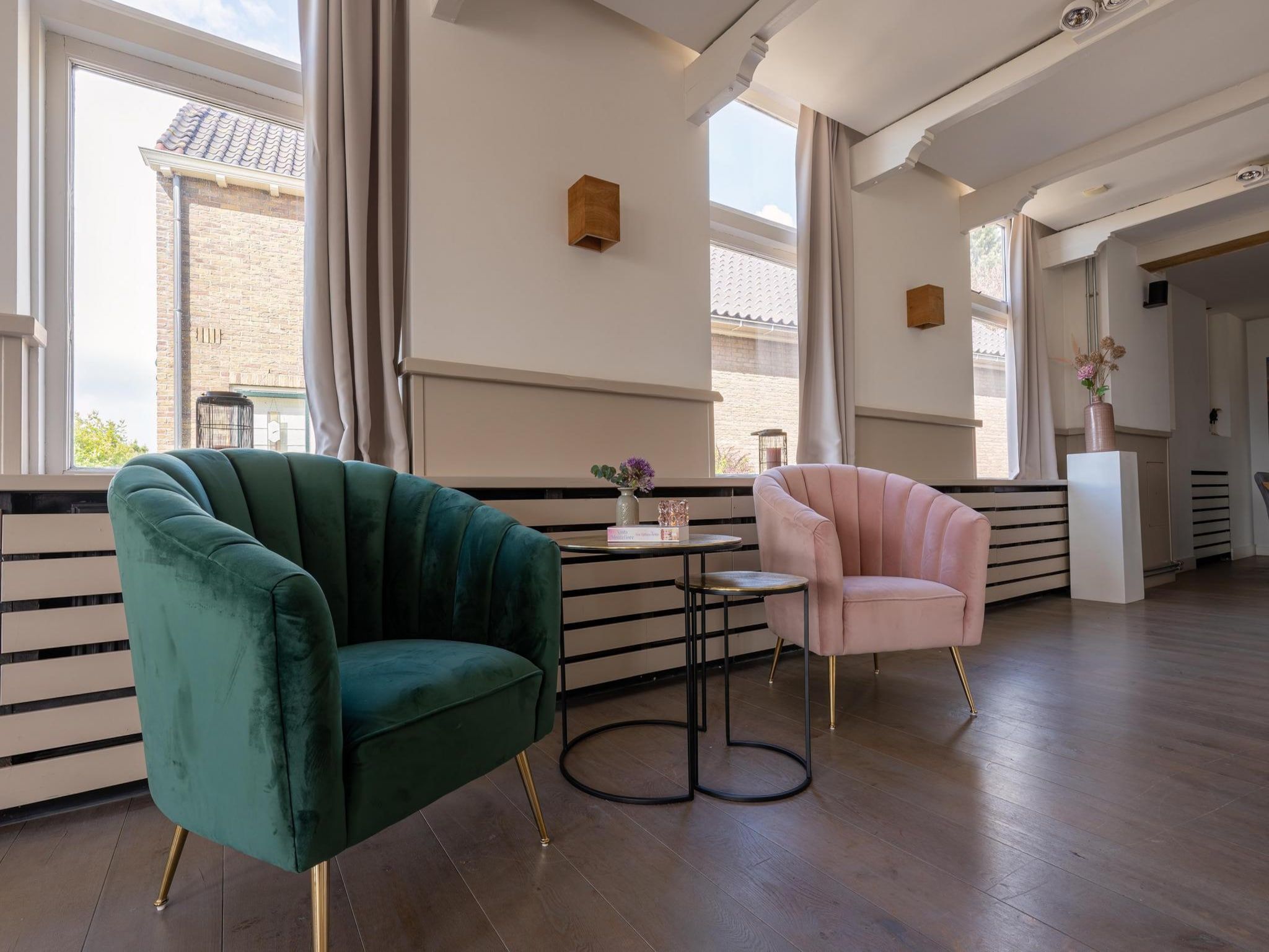 Het terras van Tussen Duin en Strand in Egmond aan den Hoef