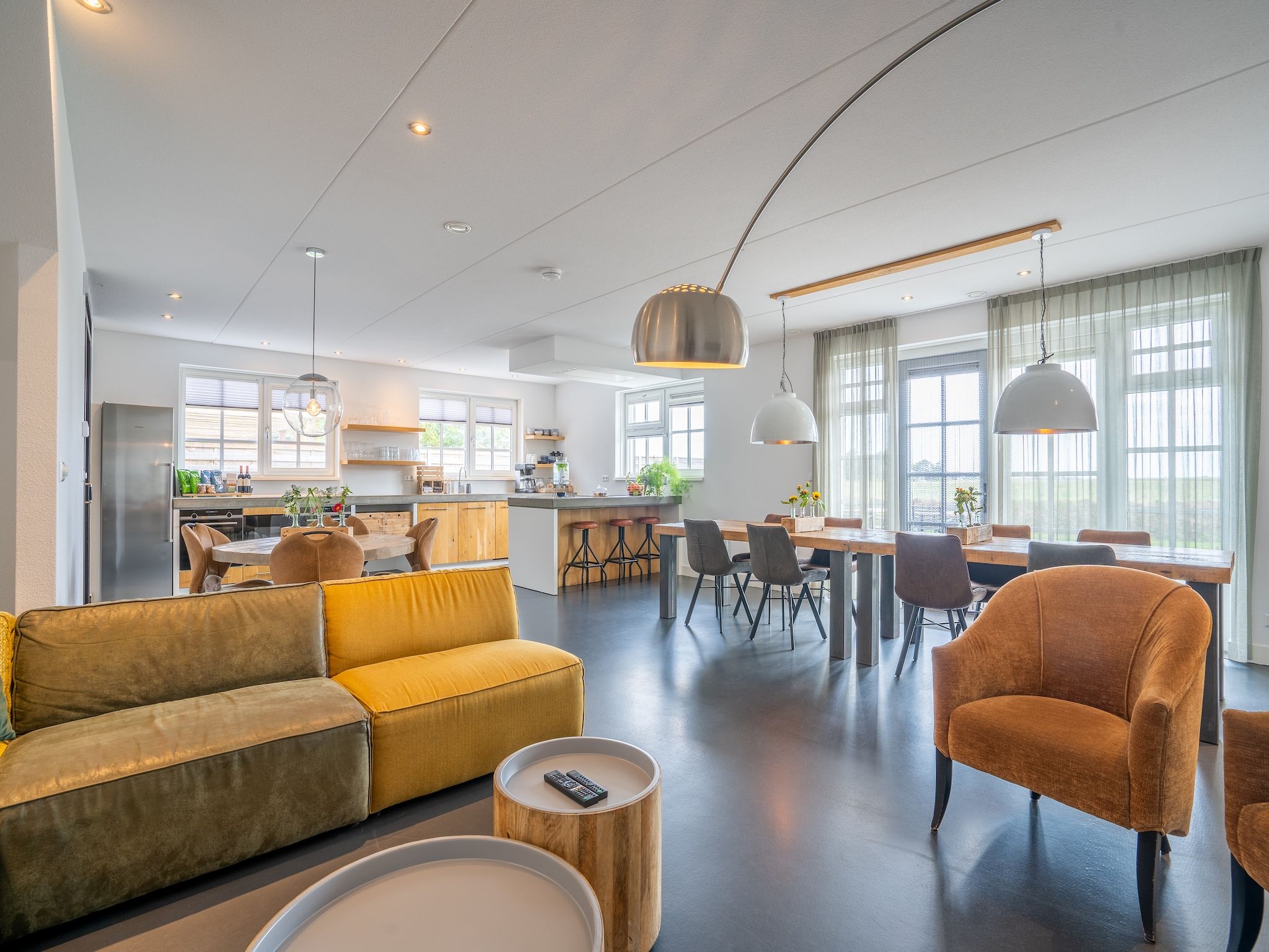 De woonkamer van Waddenweelde Texel in Den Burg