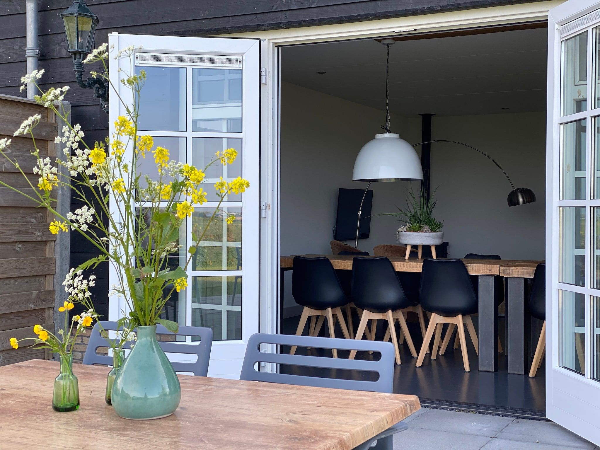 De eetkamer van Waddenweelde Texel in Den Burg